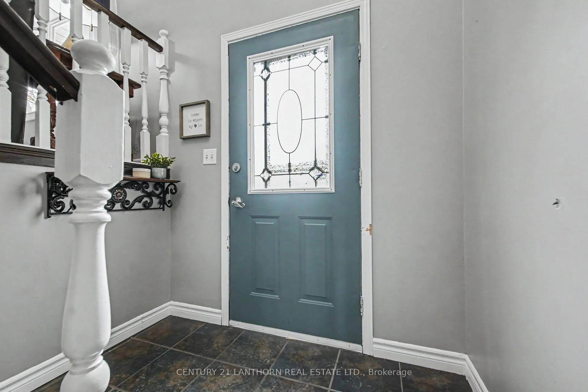 Photo 8 of 43 Ireland Drive, Quinte West, Trenton Ward — HOMEH
