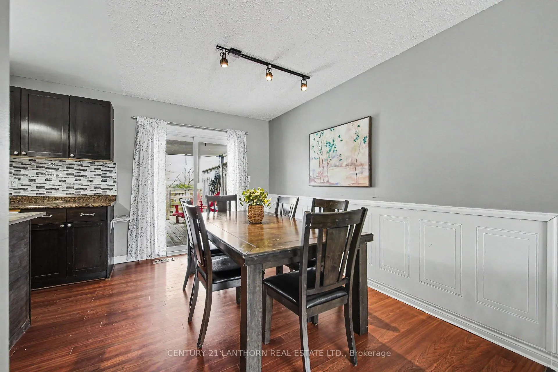 Photo 12 of 43 Ireland Drive, Quinte West, Trenton Ward — HOMEH