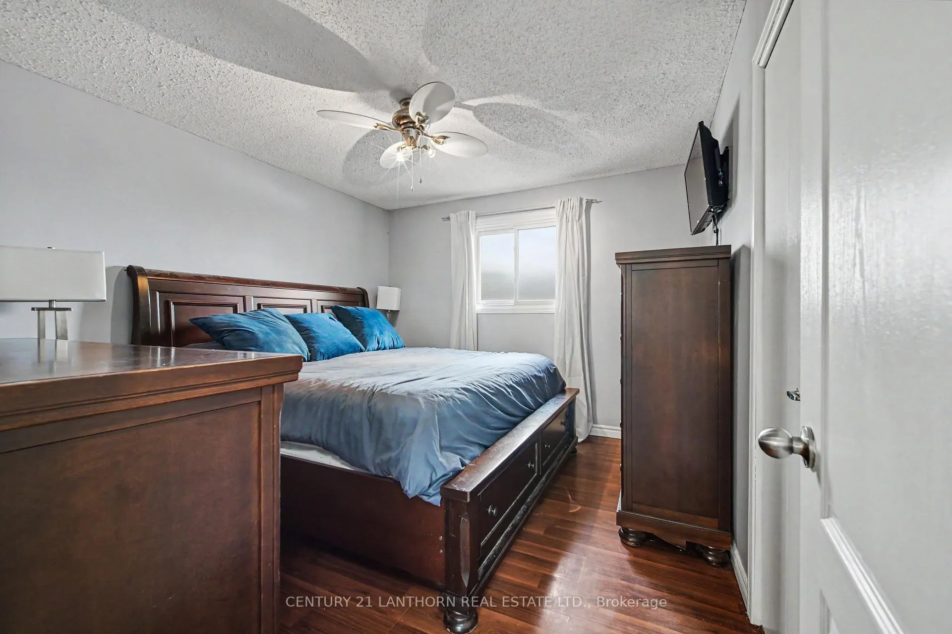 Photo 15 of 43 Ireland Drive, Quinte West, Trenton Ward — HOMEH