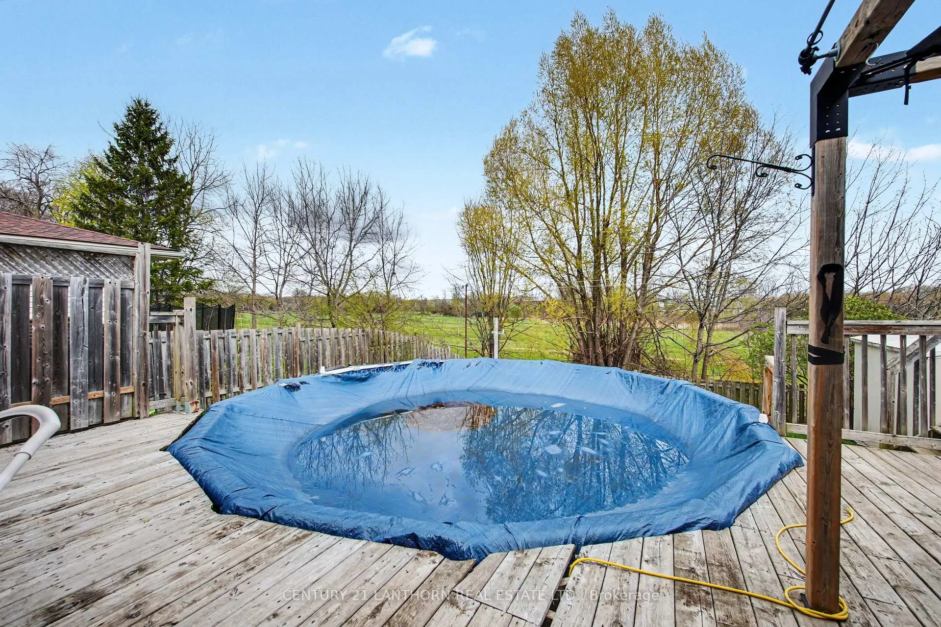 Photo 25 of 43 Ireland Drive, Quinte West, Trenton Ward — HOMEH