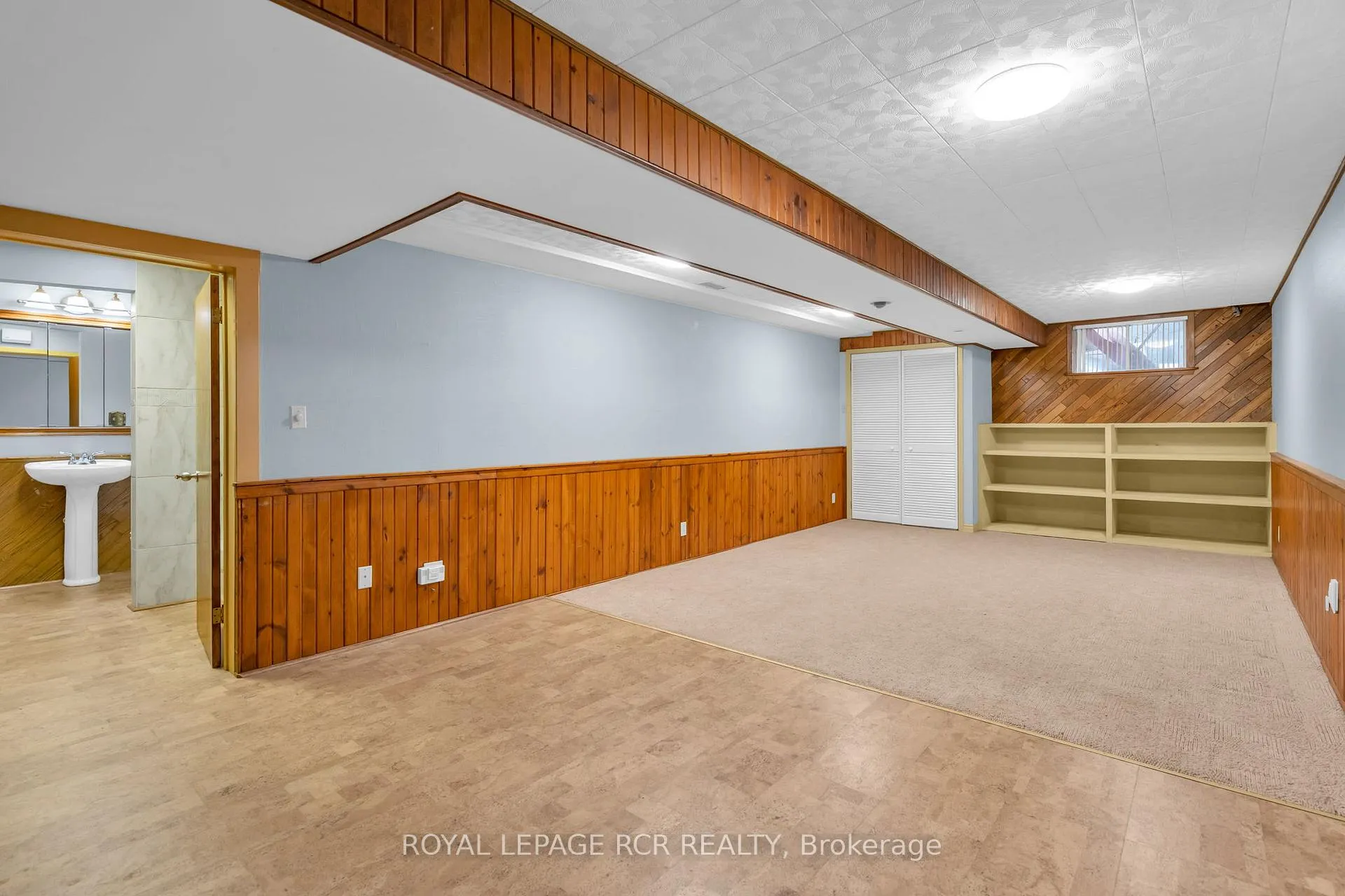 Photo 15 of Unit B, 126 Nelson Street, New Tecumseth, Alliston — HOMEH