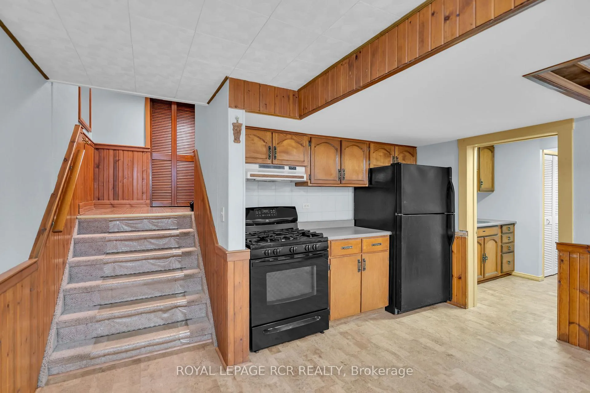 Photo 19 of Unit B, 126 Nelson Street, New Tecumseth, Alliston — HOMEH