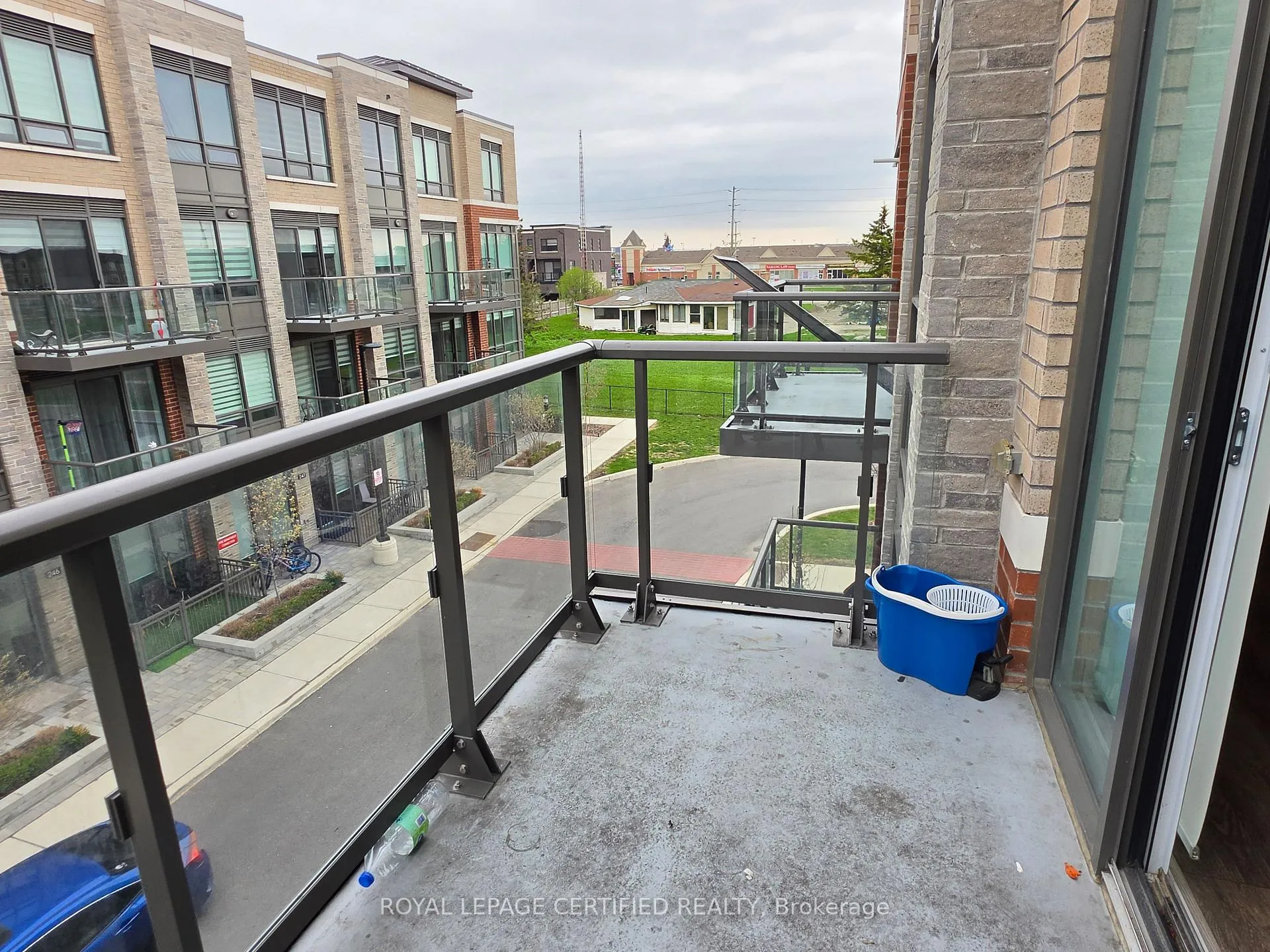 Photo 7 of Unit 333, 85 Attmar Drive, Brampton, Bram East — HOMEH