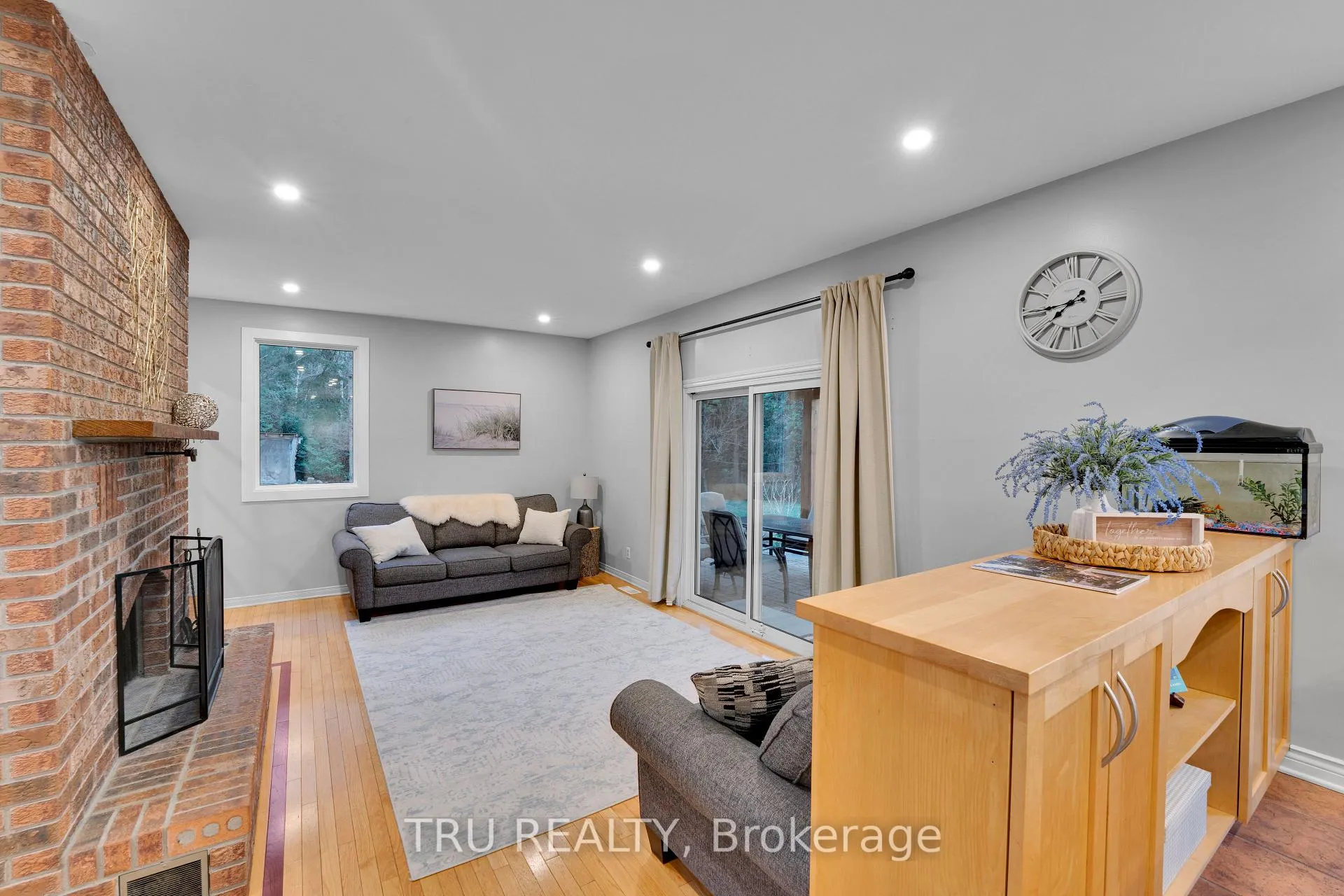 Photo 12 of 2529 Marshwood Road, Ottawa, Huntley Ward (North West) — HOMEH