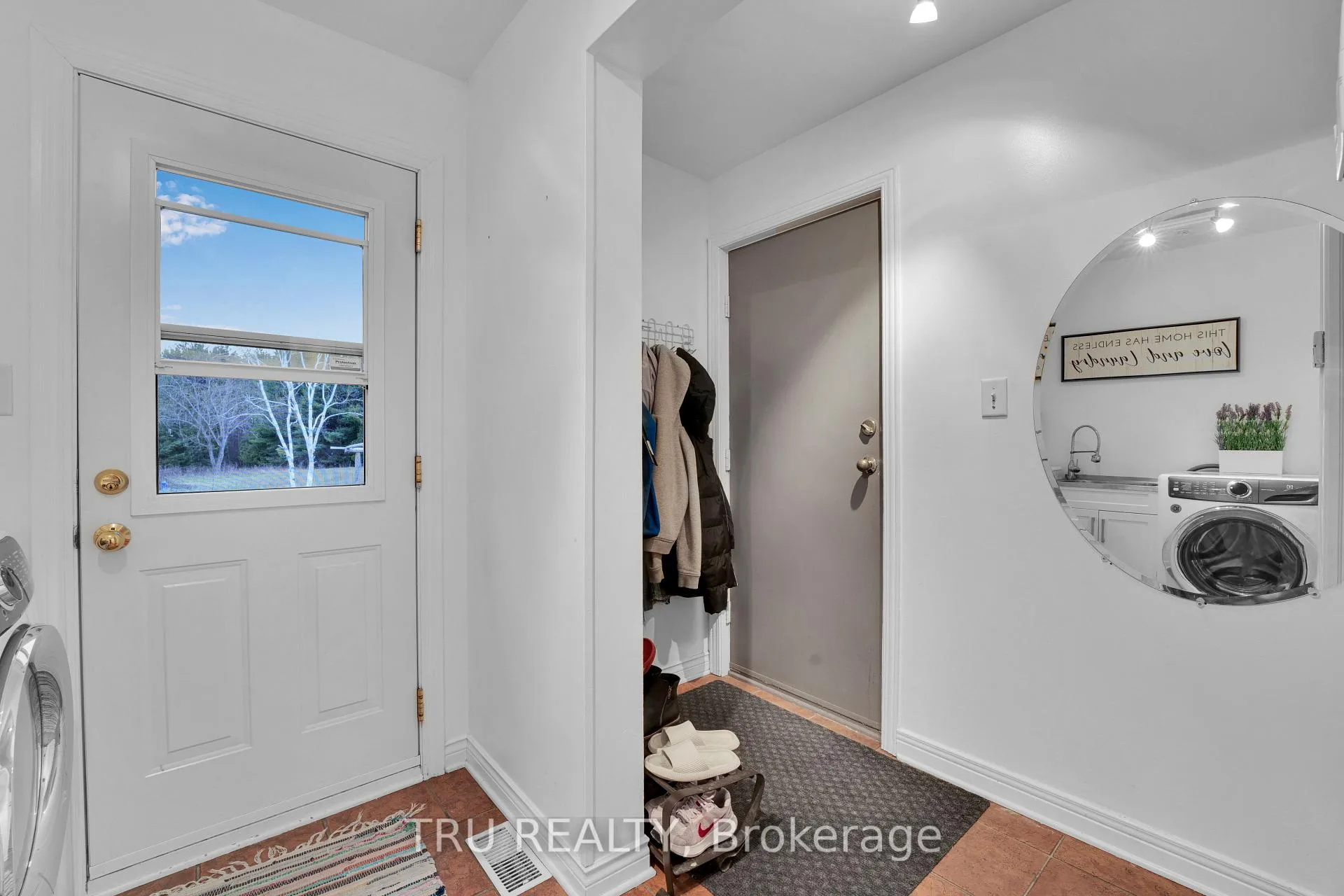Photo 22 of 2529 Marshwood Road, Ottawa, Huntley Ward (North West) — HOMEH