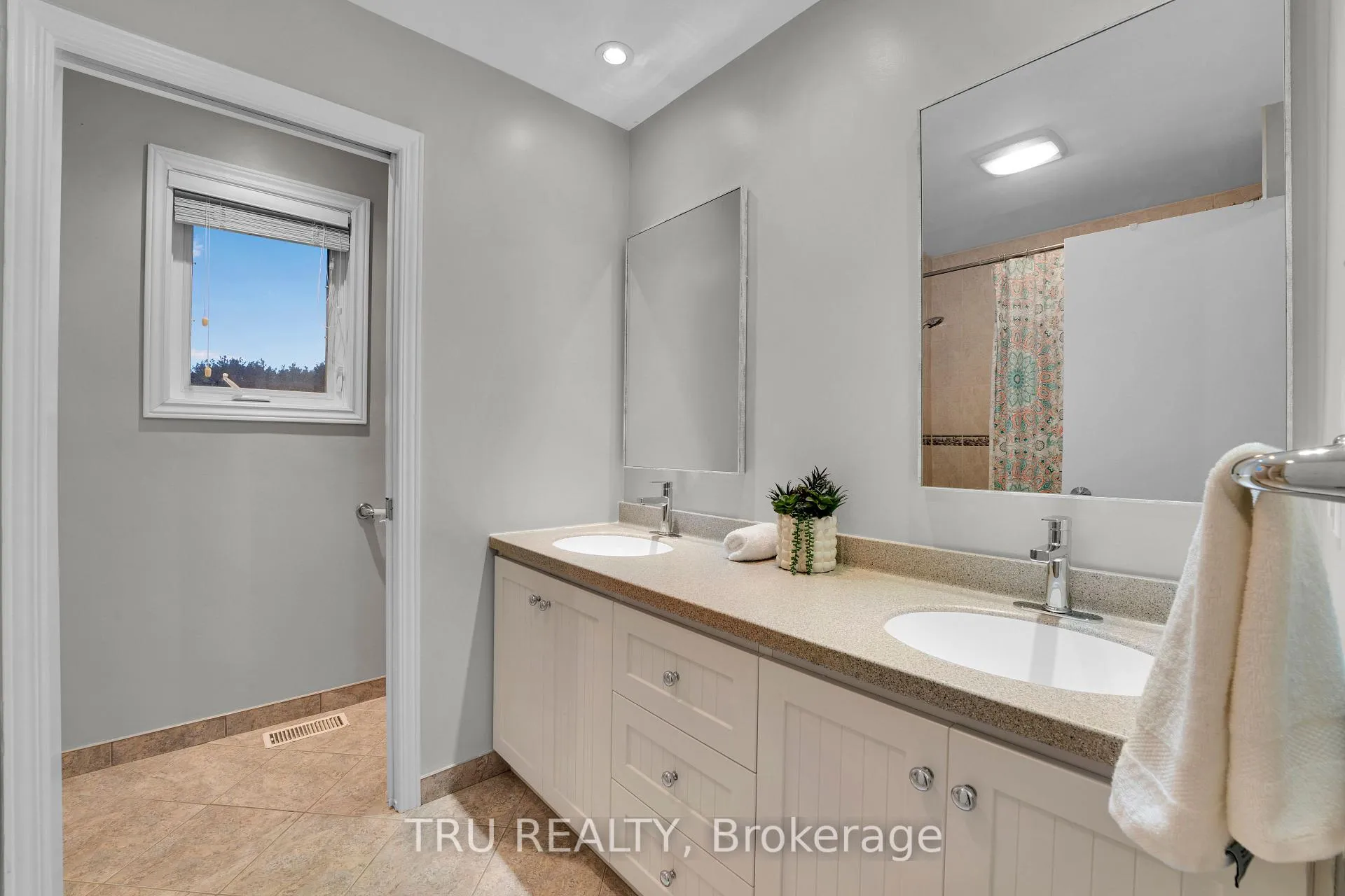 Photo 36 of 2529 Marshwood Road, Ottawa, Huntley Ward (North West) — HOMEH