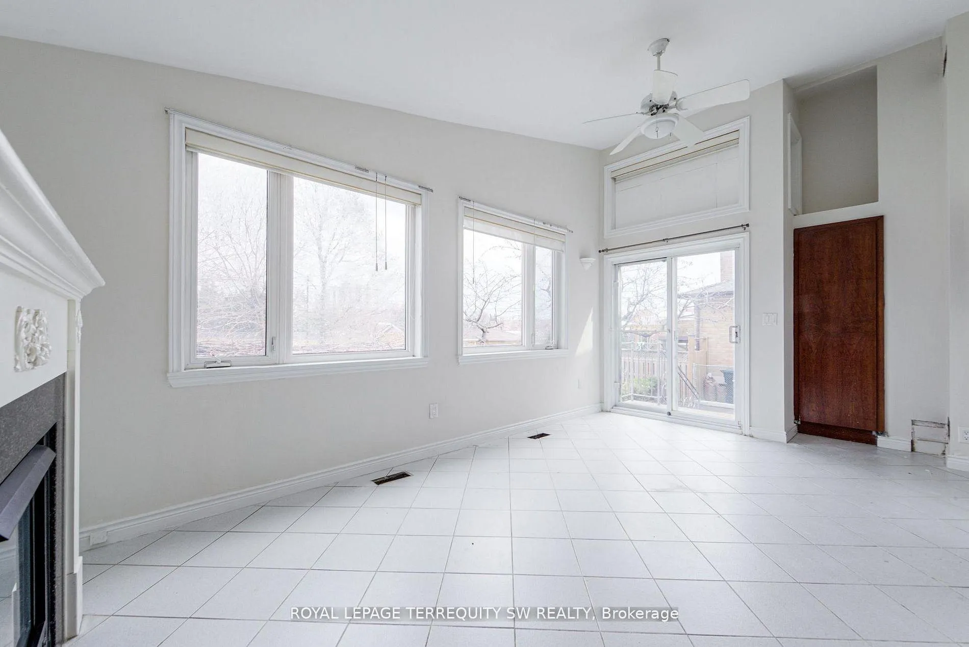Photo 22 of 35 Euphrasia Drive, North York, Yorkdale-Glen Park — HOMEH