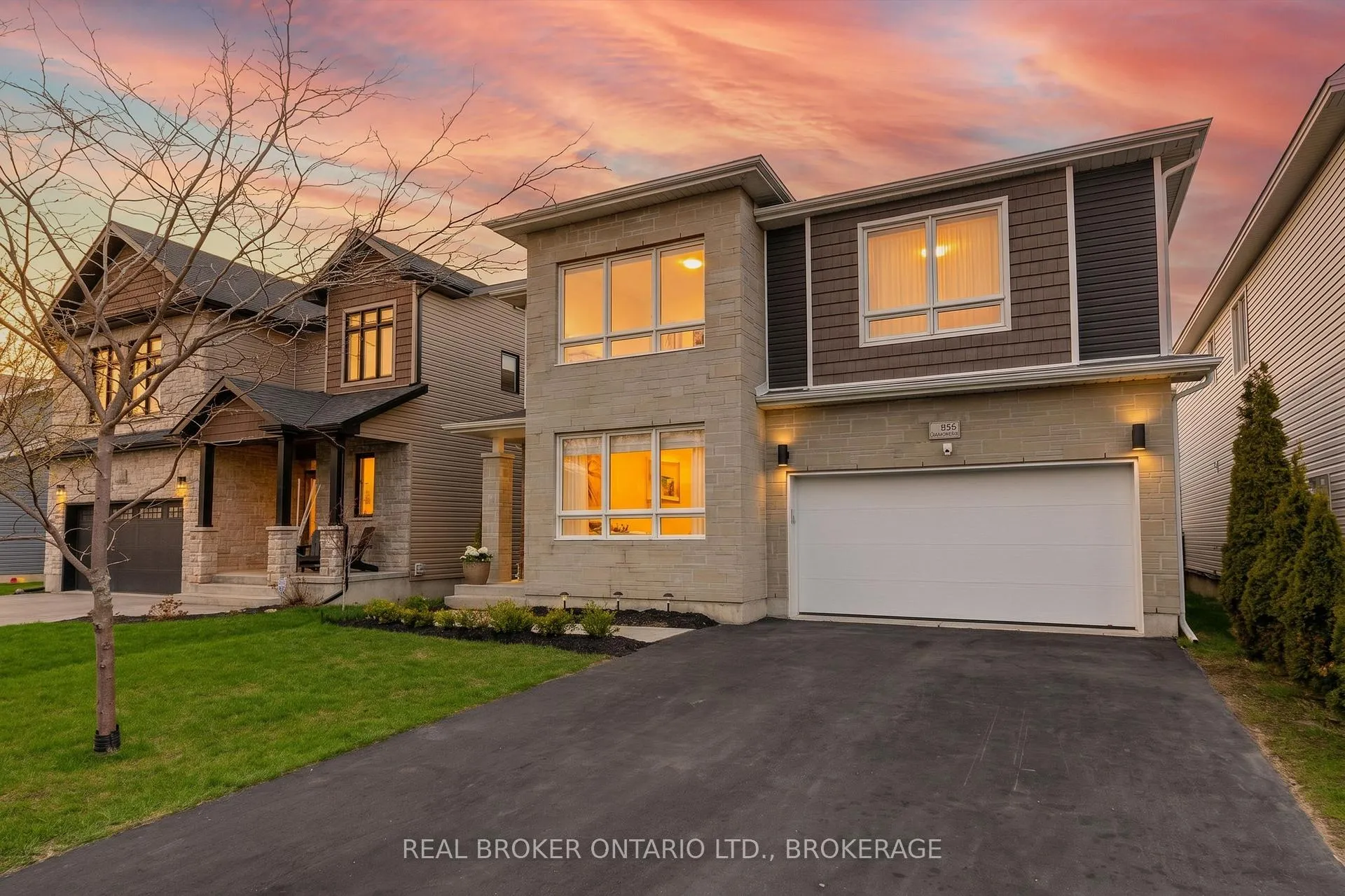 Photo 1 of 856 Stonewalk Drive, Kingston, Kingston East (Incl Barret Crt) — HOMEH