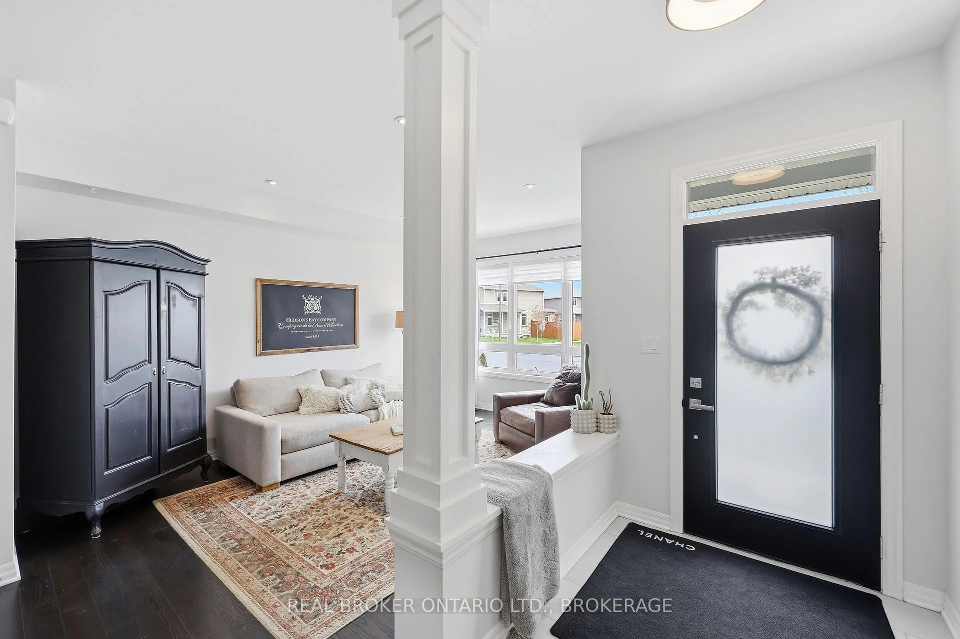 Photo 5 of 856 Stonewalk Drive, Kingston, Kingston East (Incl Barret Crt) — HOMEH