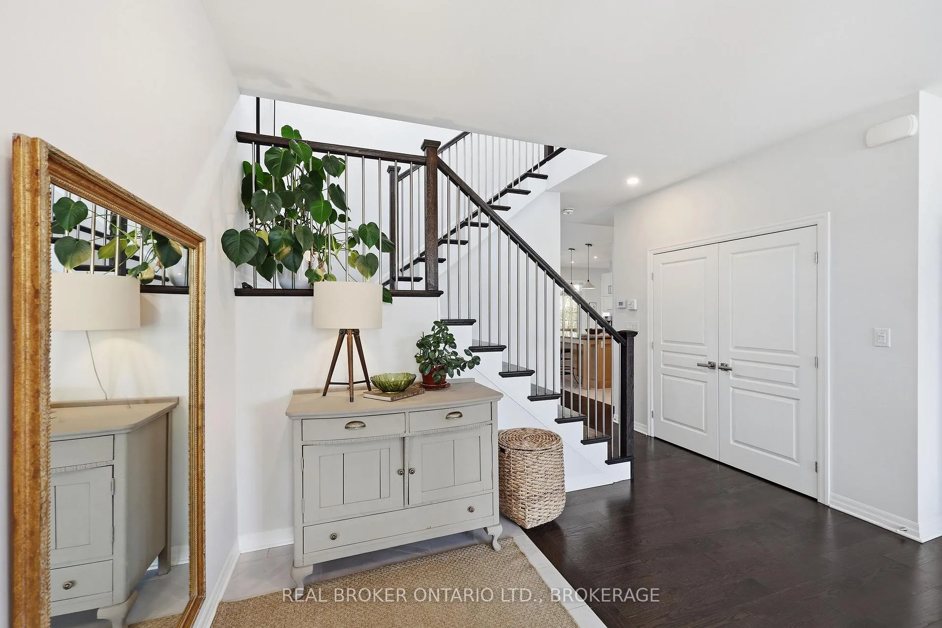 Photo 8 of 856 Stonewalk Drive, Kingston, Kingston East (Incl Barret Crt) — HOMEH
