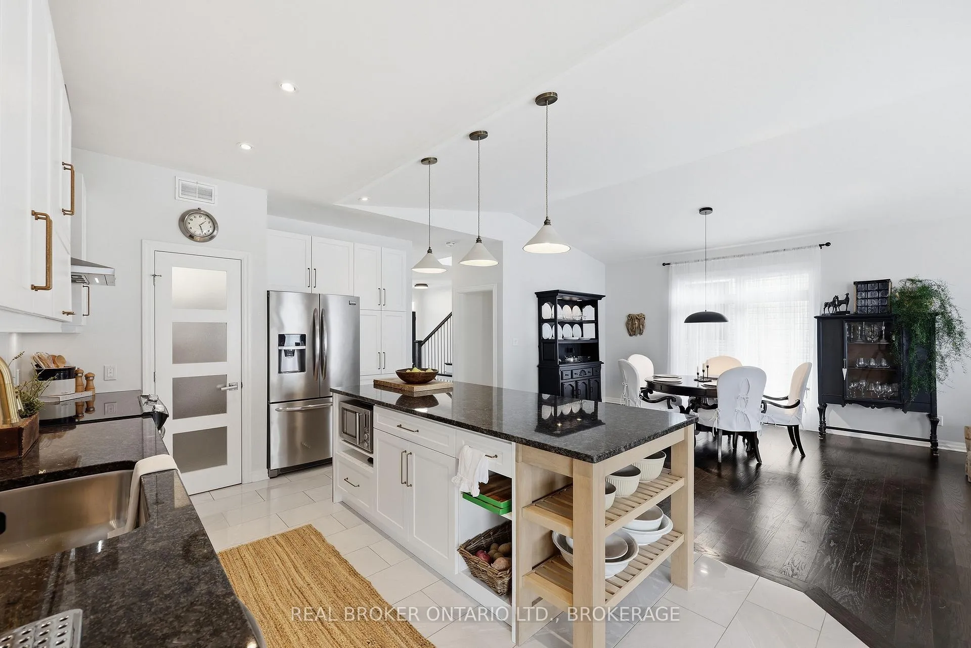 Photo 14 of 856 Stonewalk Drive, Kingston, Kingston East (Incl Barret Crt) — HOMEH
