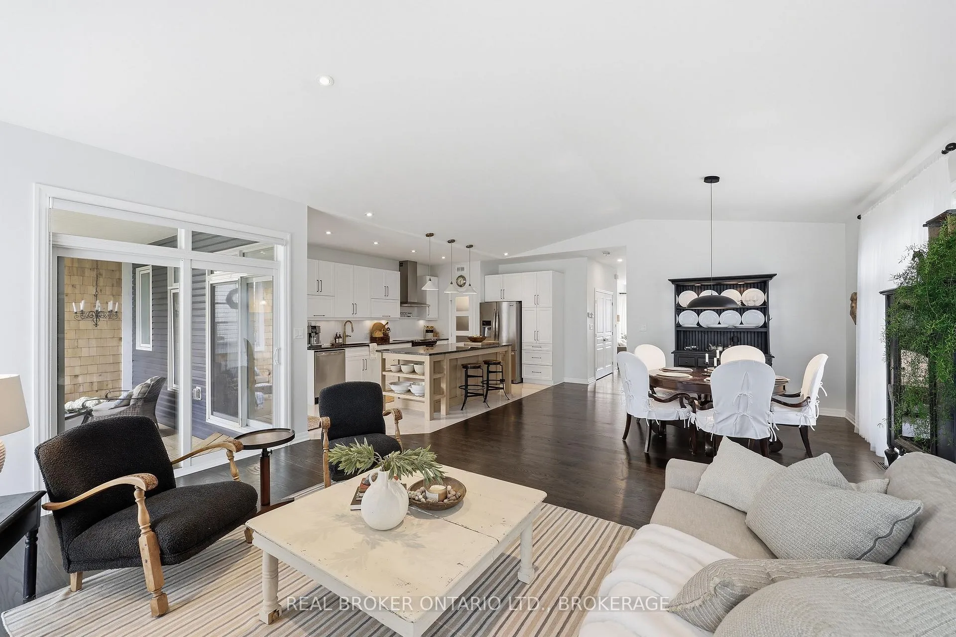 Photo 18 of 856 Stonewalk Drive, Kingston, Kingston East (Incl Barret Crt) — HOMEH