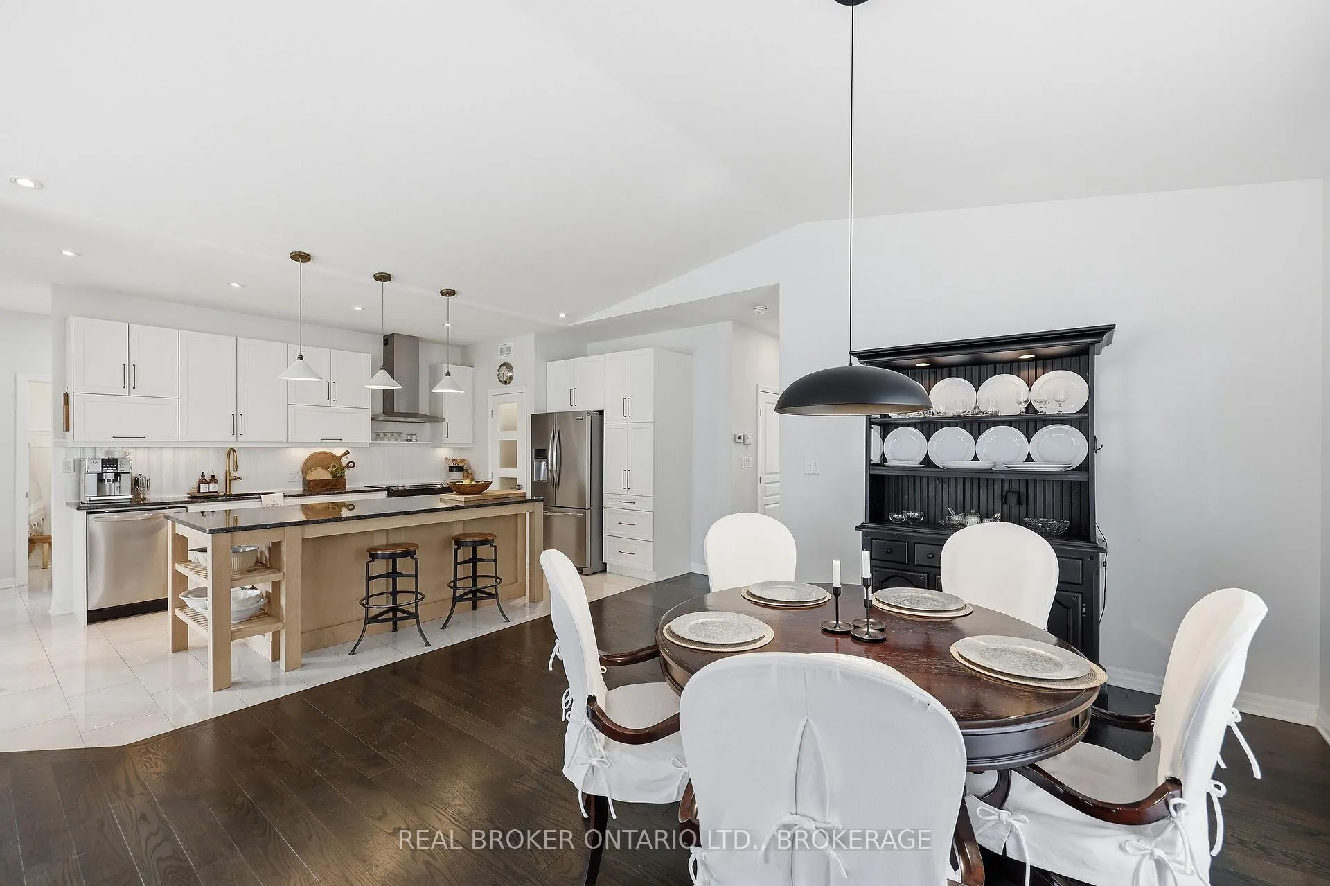 Photo 20 of 856 Stonewalk Drive, Kingston, Kingston East (Incl Barret Crt) — HOMEH
