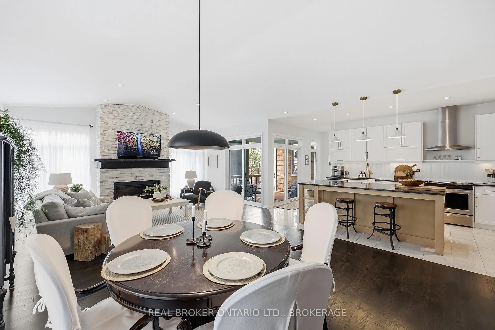 Photo 22 of 856 Stonewalk Drive, Kingston, Kingston East (Incl Barret Crt) — HOMEH