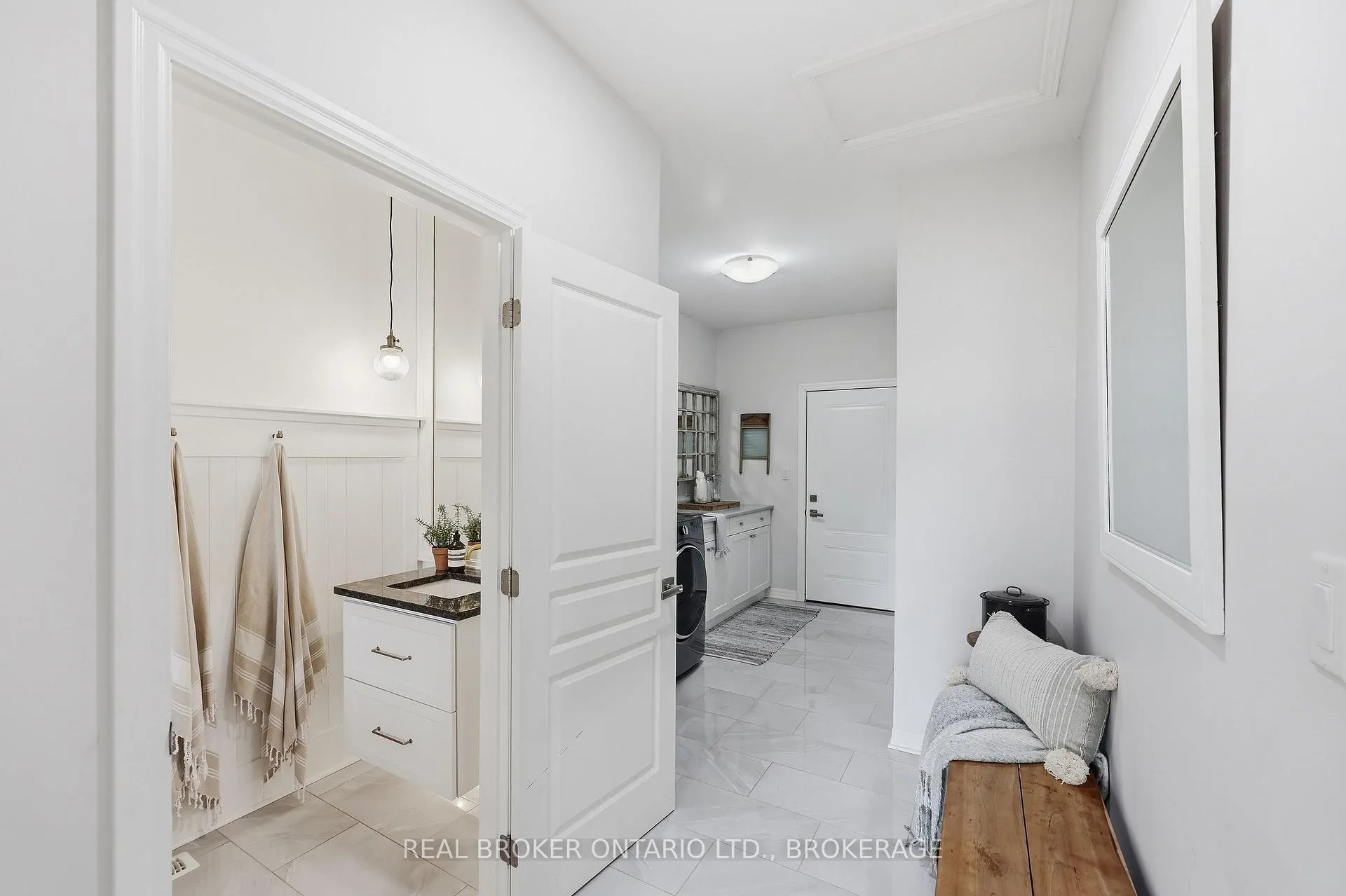 Photo 24 of 856 Stonewalk Drive, Kingston, Kingston East (Incl Barret Crt) — HOMEH