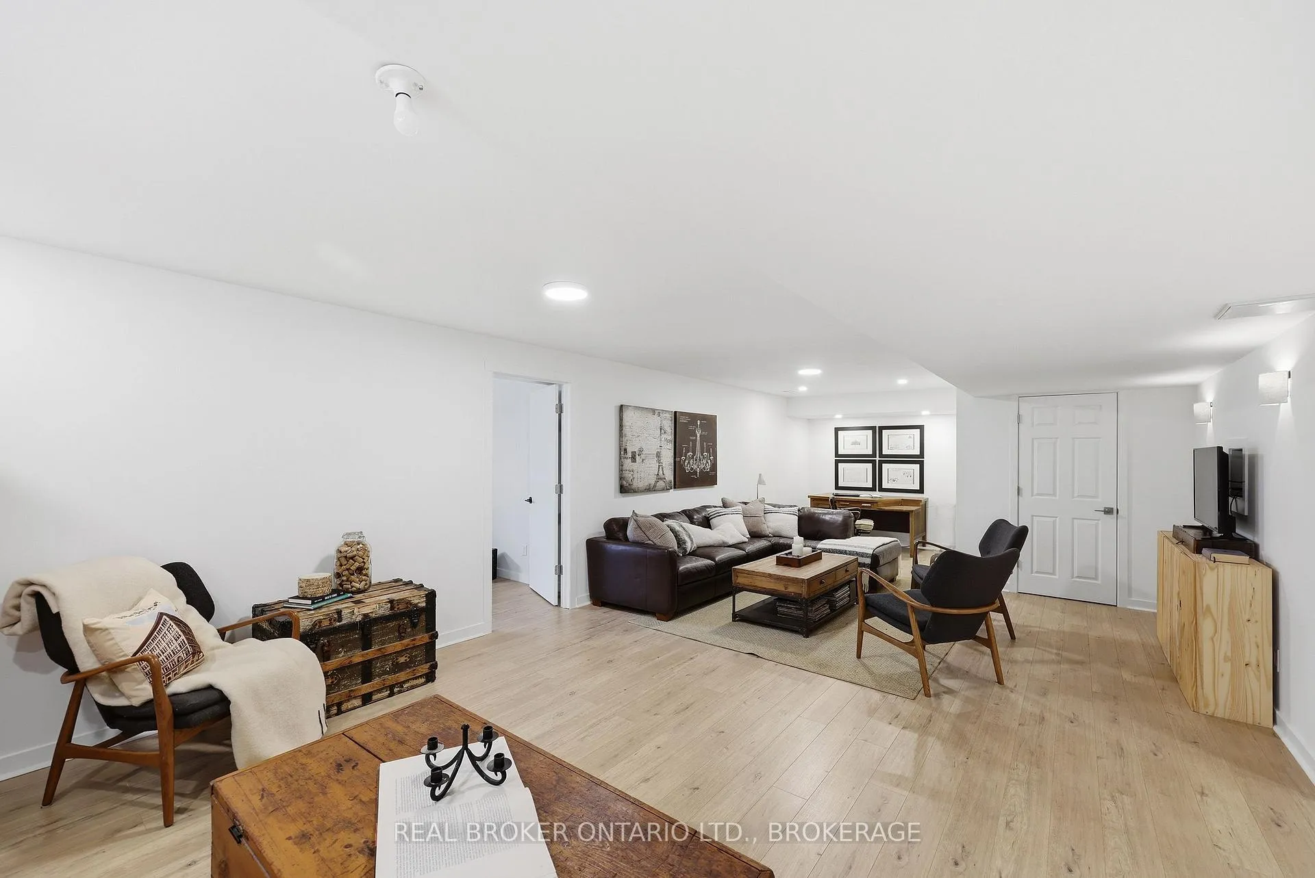 Photo 37 of 856 Stonewalk Drive, Kingston, Kingston East (Incl Barret Crt) — HOMEH
