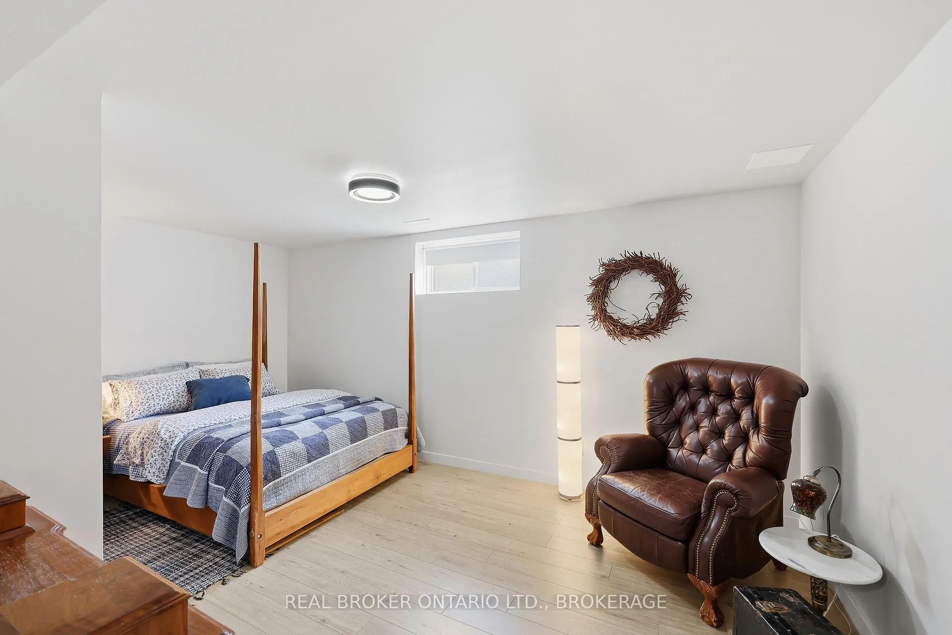 Photo 40 of 856 Stonewalk Drive, Kingston, Kingston East (Incl Barret Crt) — HOMEH