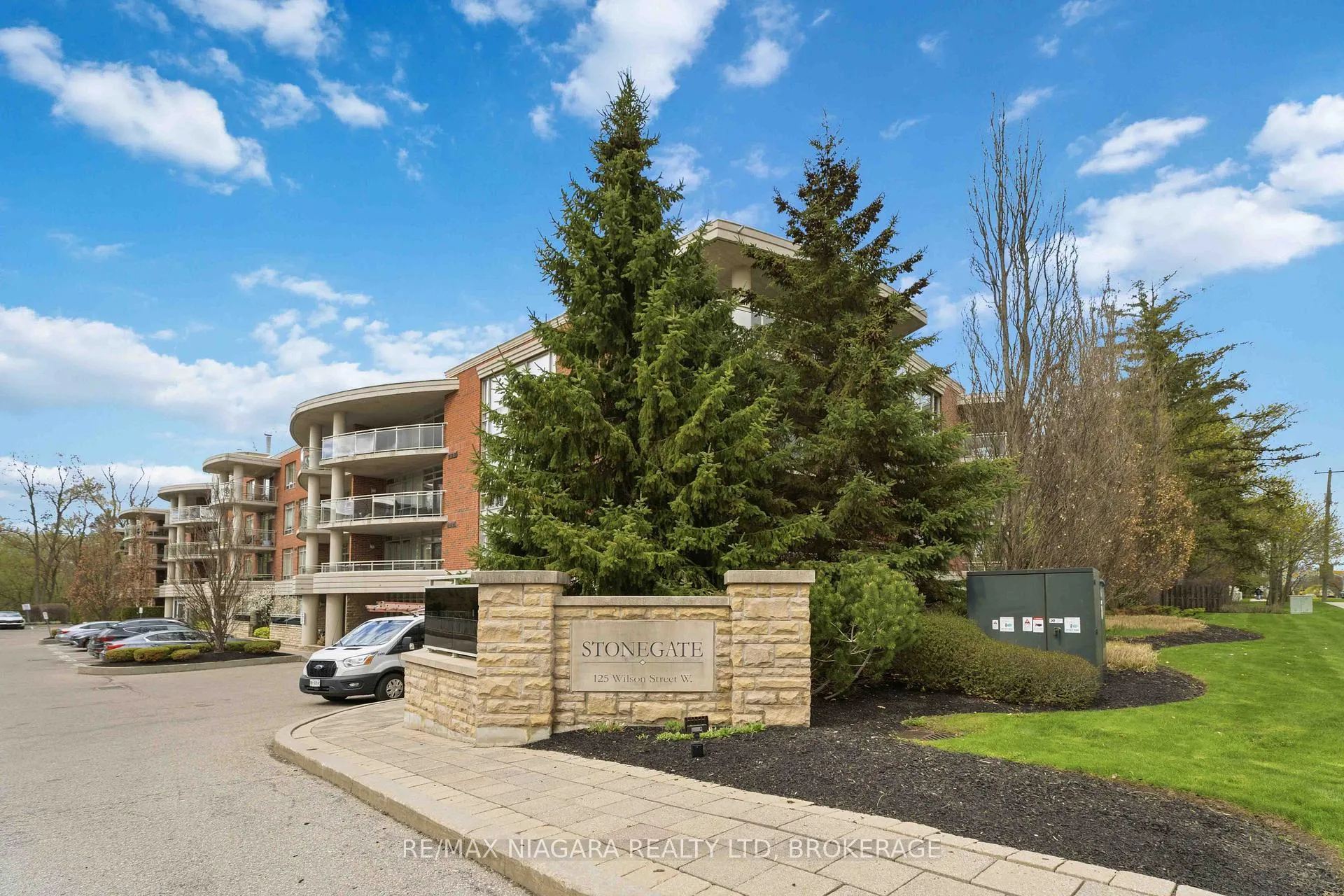 Photo of Unit 107, 125 Wilson Street W