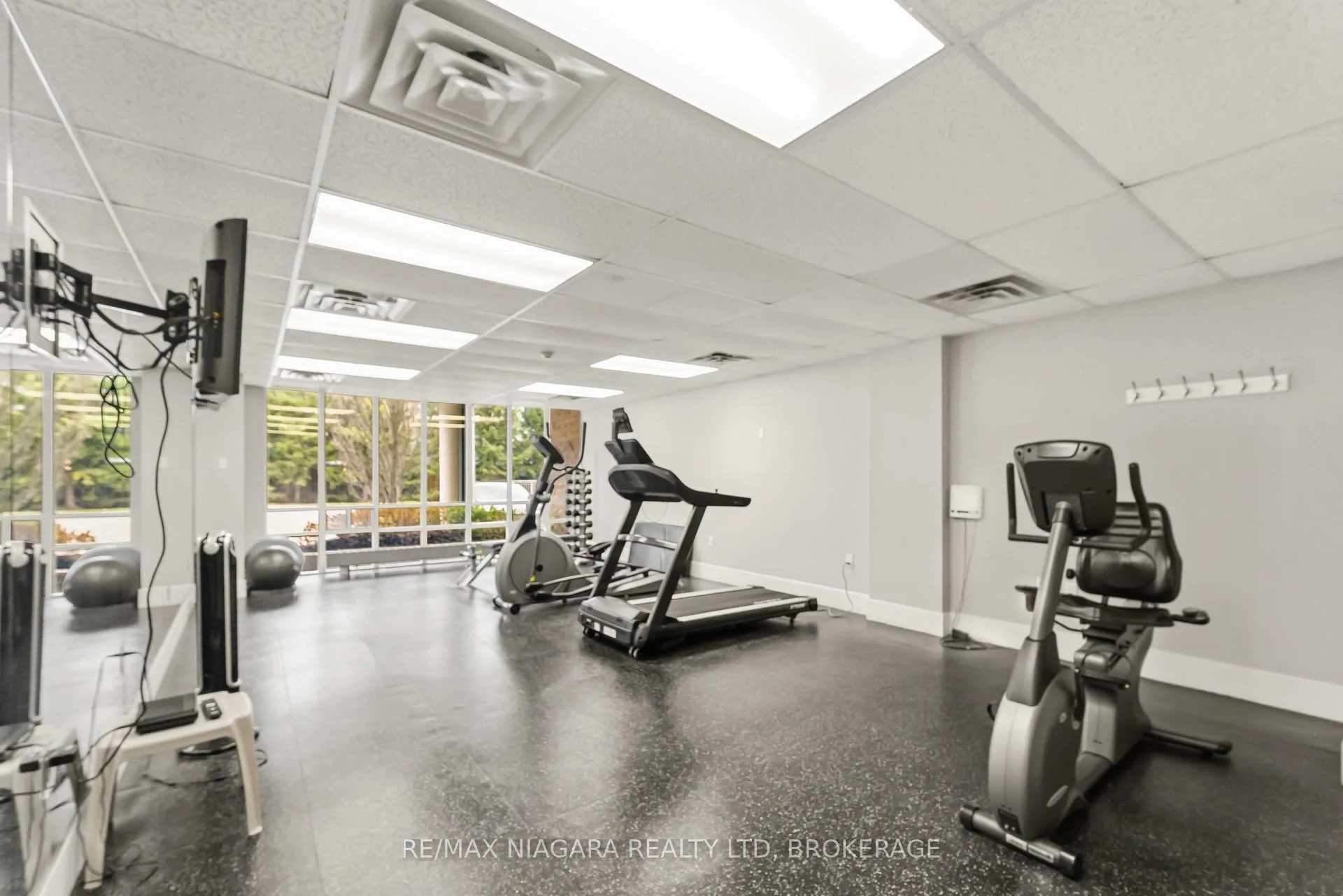 Photo 30 of Unit 107, 125 Wilson Street W, Hamilton, Ancaster — HOMEH
