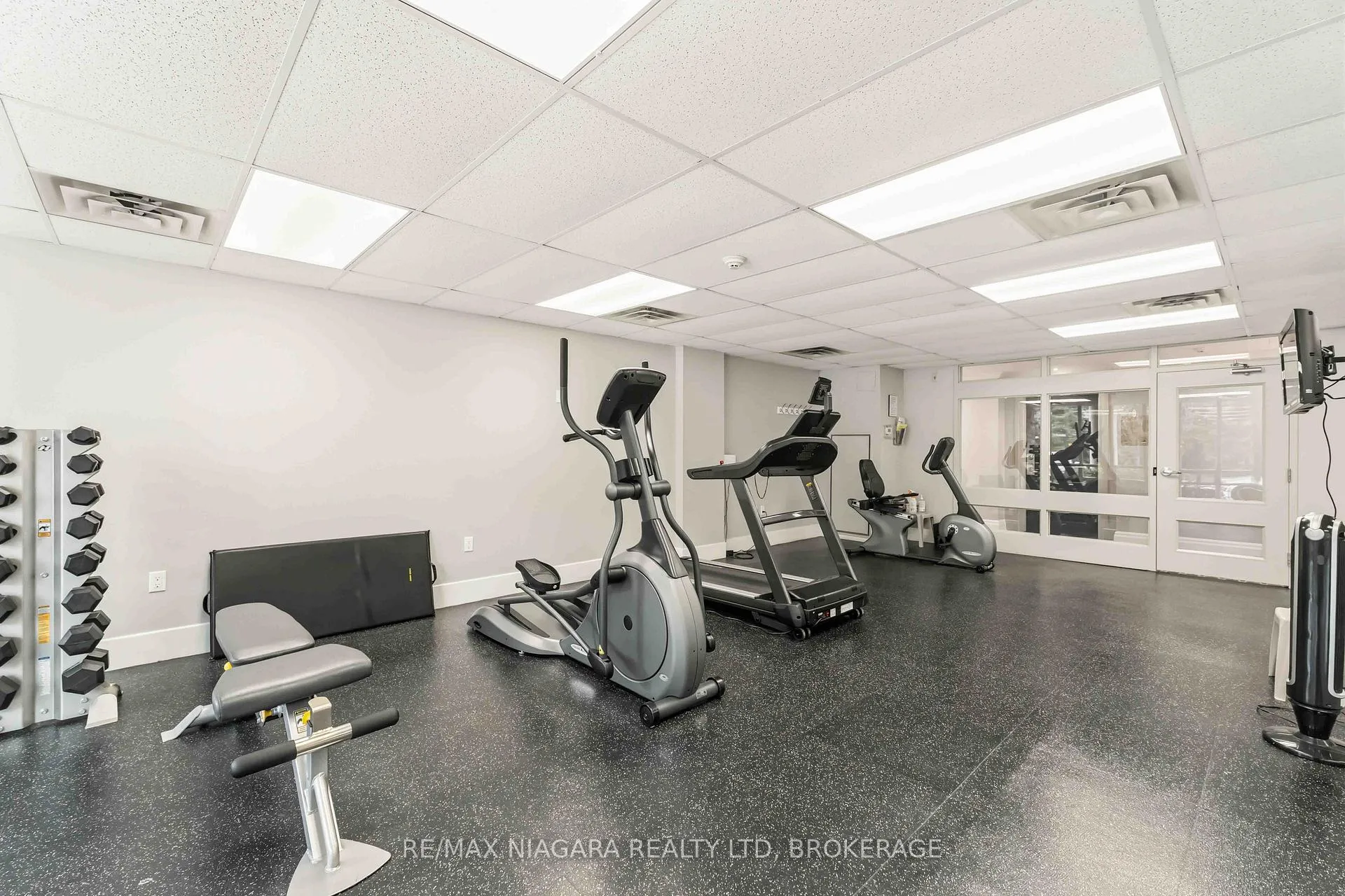 Photo 31 of Unit 107, 125 Wilson Street W, Hamilton, Ancaster — HOMEH