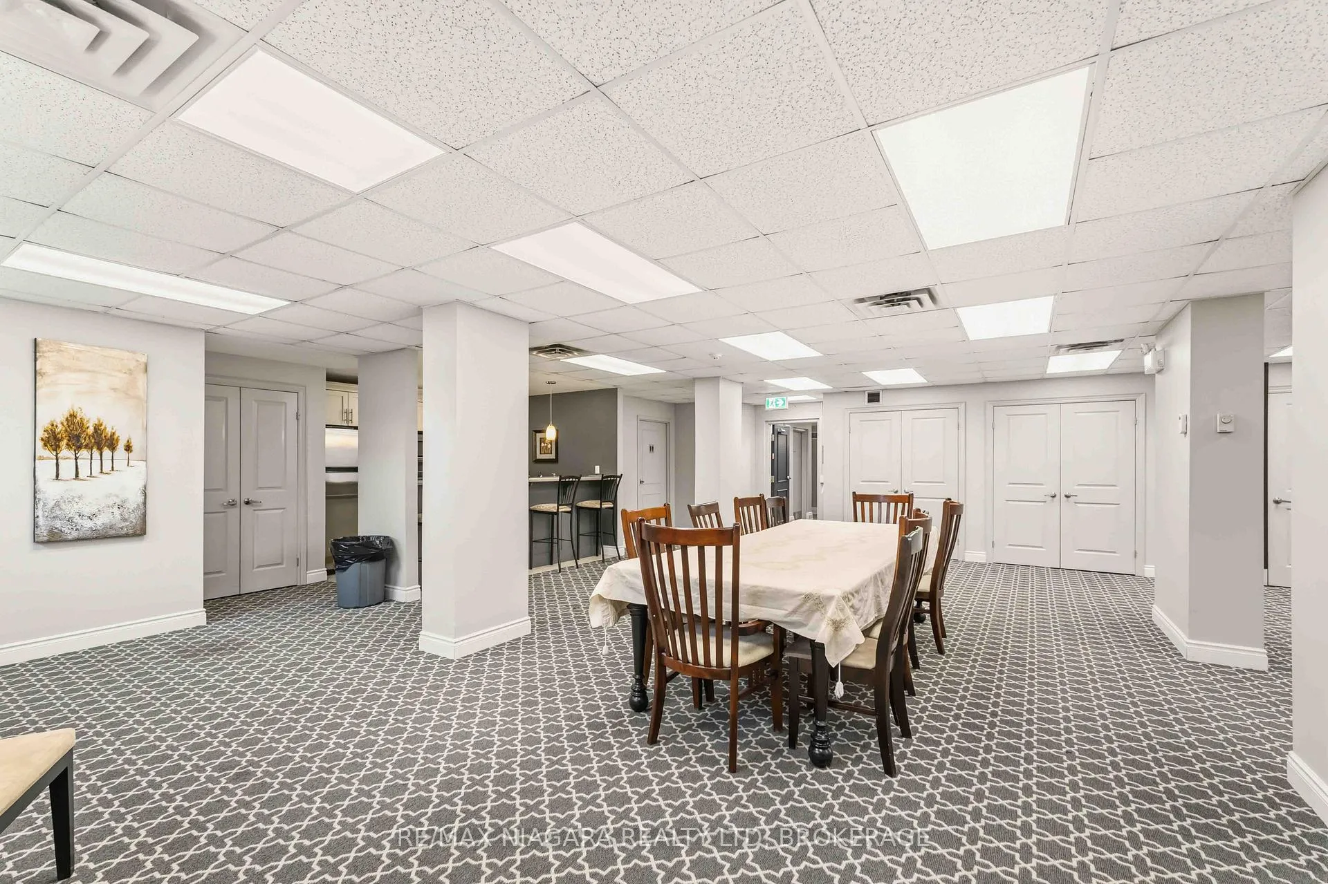 Photo 34 of Unit 107, 125 Wilson Street W, Hamilton, Ancaster — HOMEH