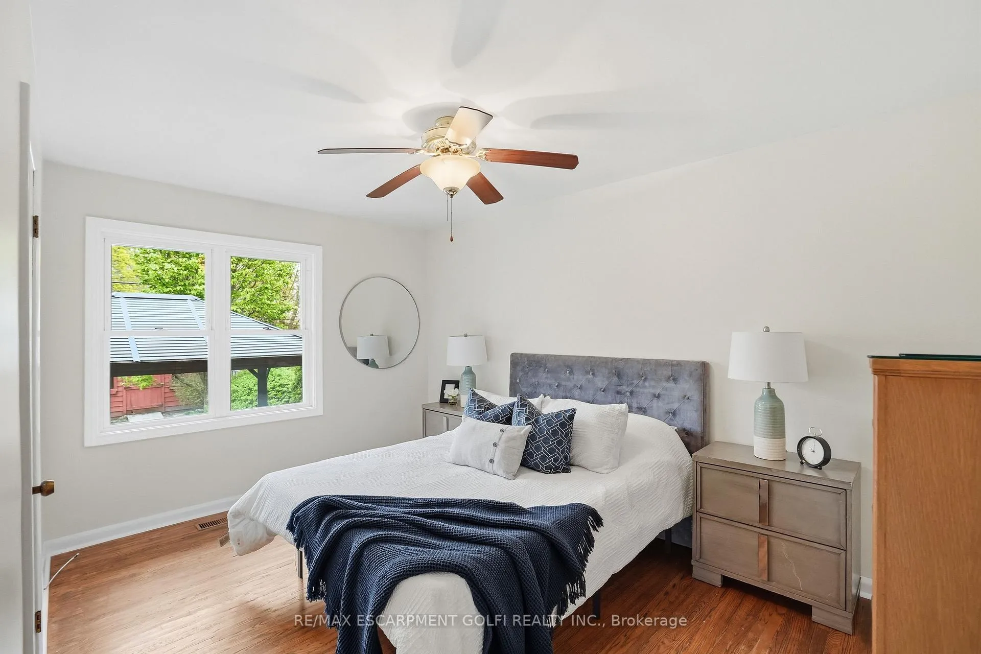 Photo 12 of 150 West 28th Street, Hamilton, Westcliffe — HOMEH