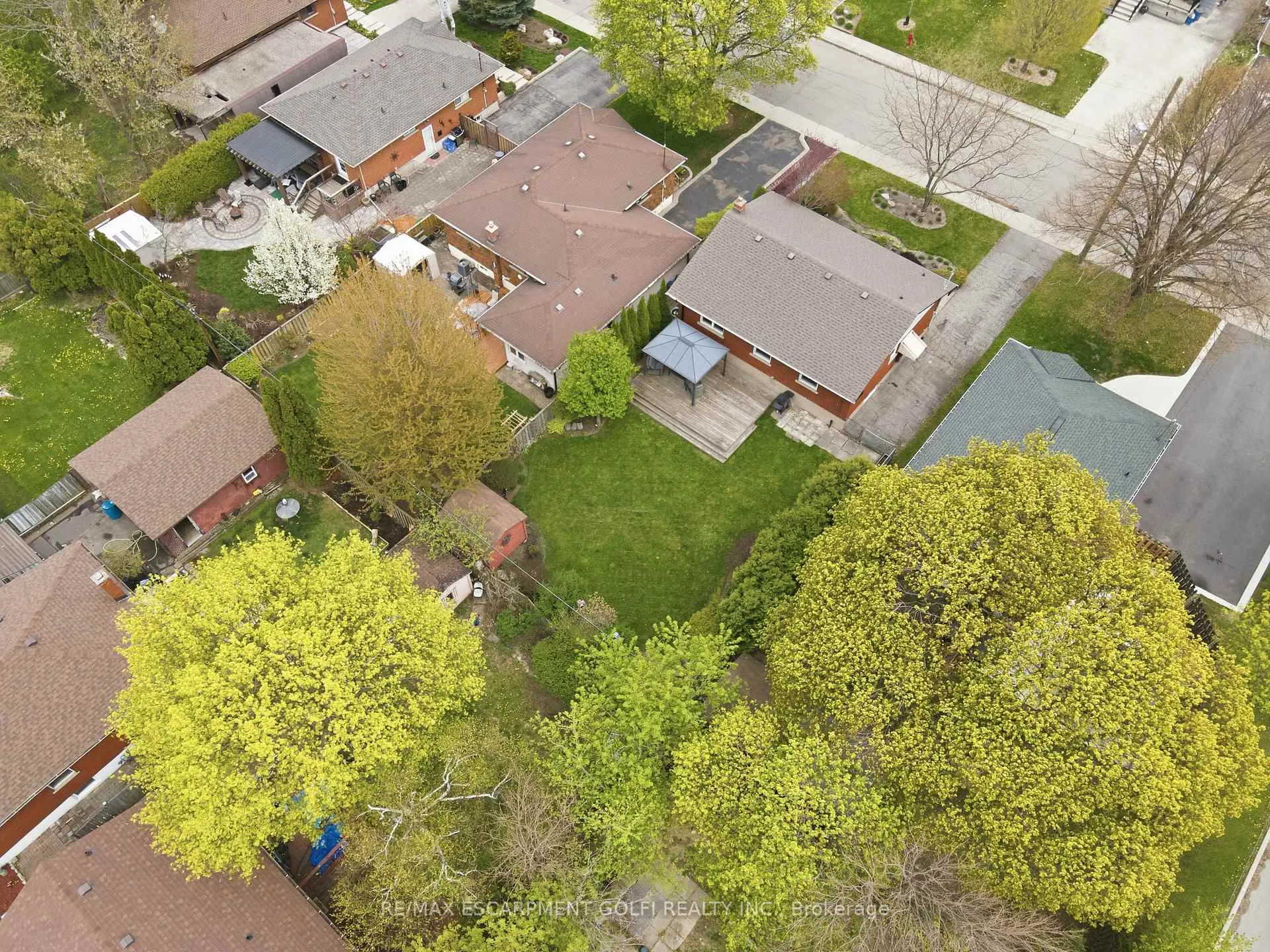 Photo 21 of 150 West 28th Street, Hamilton, Westcliffe — HOMEH