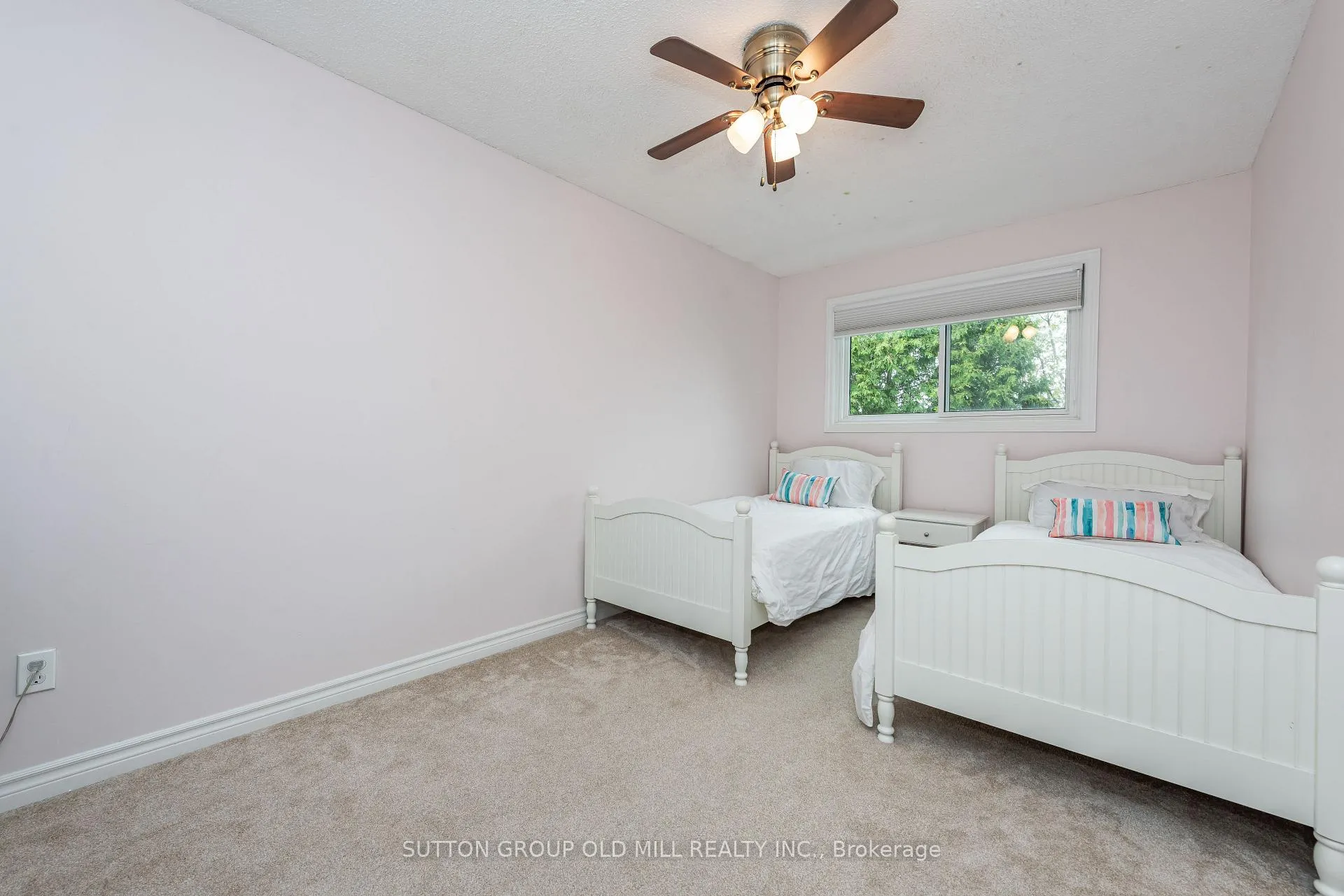 Photo 25 of 1603 Dewberry Crescent, Mississauga, Rathwood — HOMEH