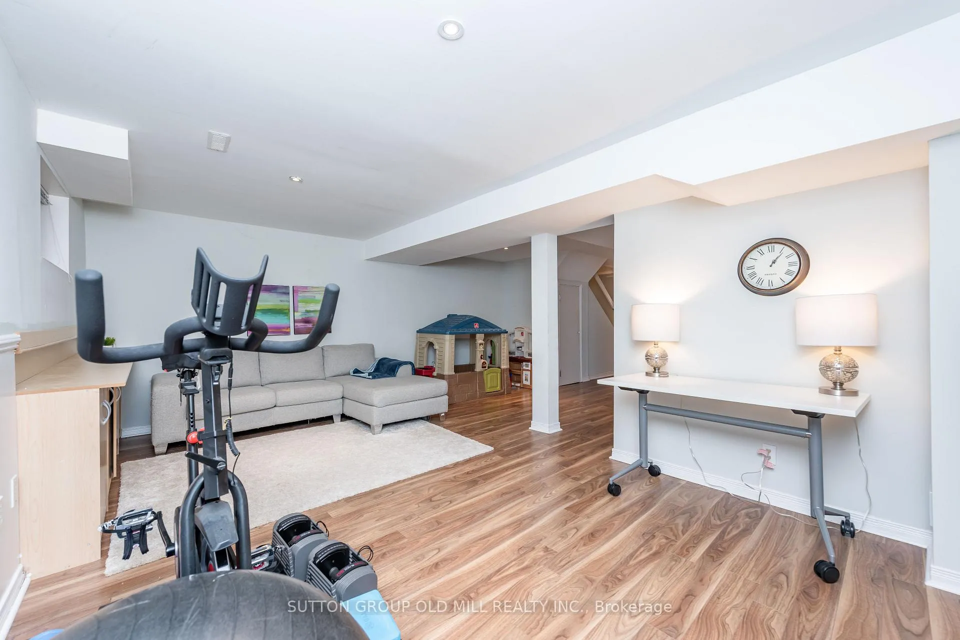 Photo 31 of 1603 Dewberry Crescent, Mississauga, Rathwood — HOMEH