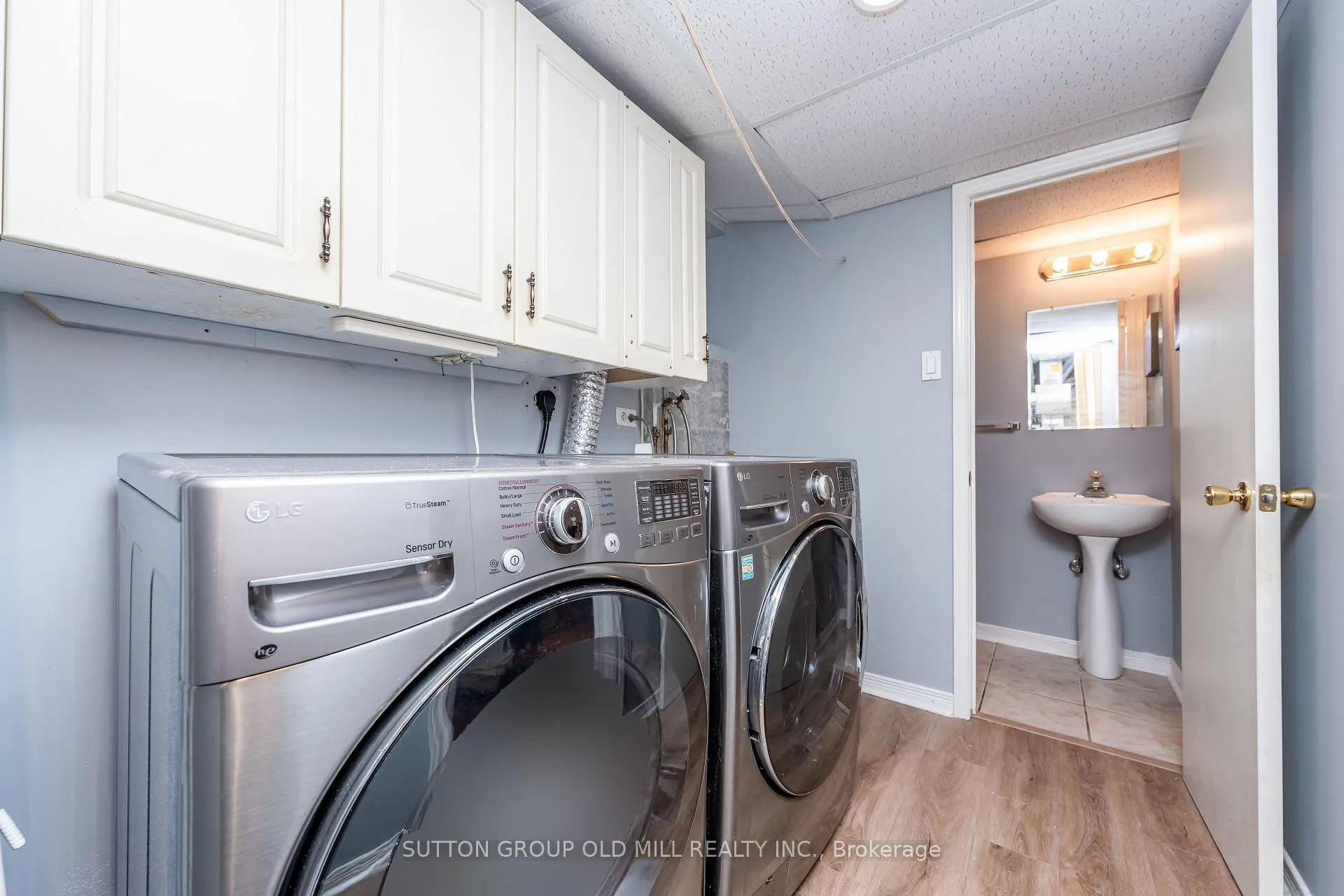 Photo 32 of 1603 Dewberry Crescent, Mississauga, Rathwood — HOMEH