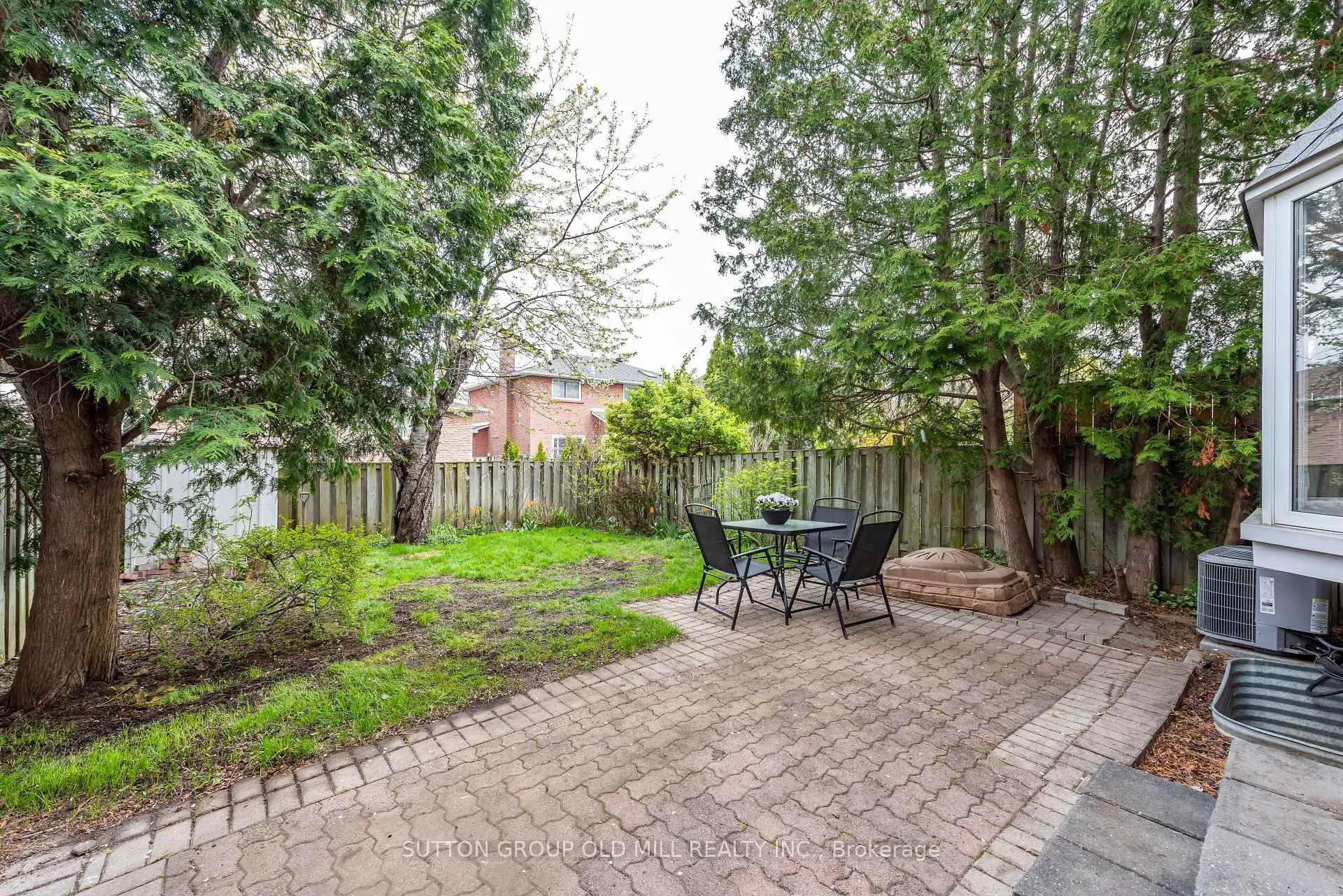Photo 37 of 1603 Dewberry Crescent, Mississauga, Rathwood — HOMEH