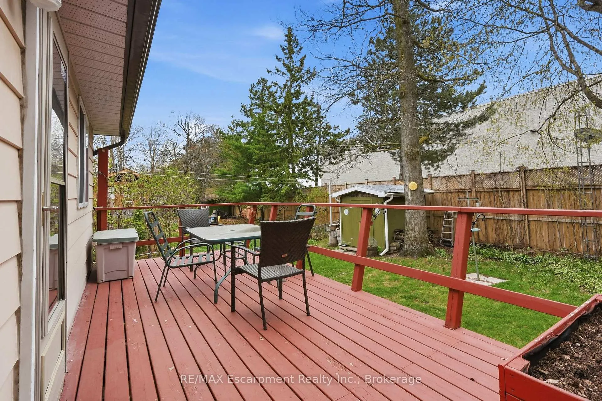 Photo 17 of 10 Farmingdale Crescent, Barrie, Cundles East — HOMEH
