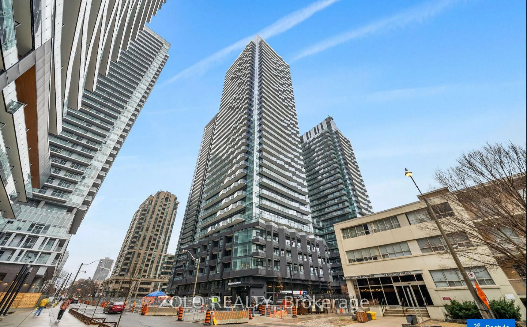 Front of Unit 3512, 110 Broadway Avenue