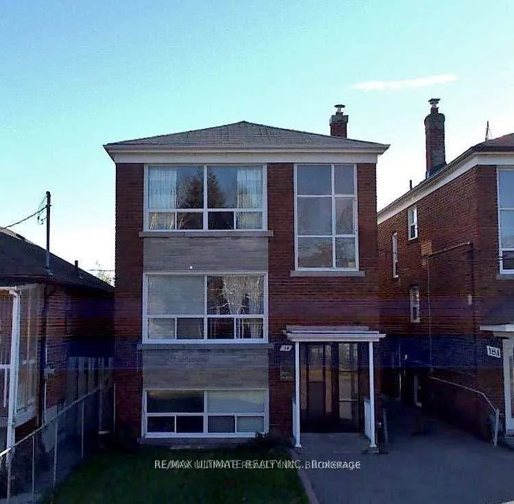 Photo 1 of Unit Bsmt, 18 Avon Drive, Toronto, Keelesdale-Eglinton West — HOMEH