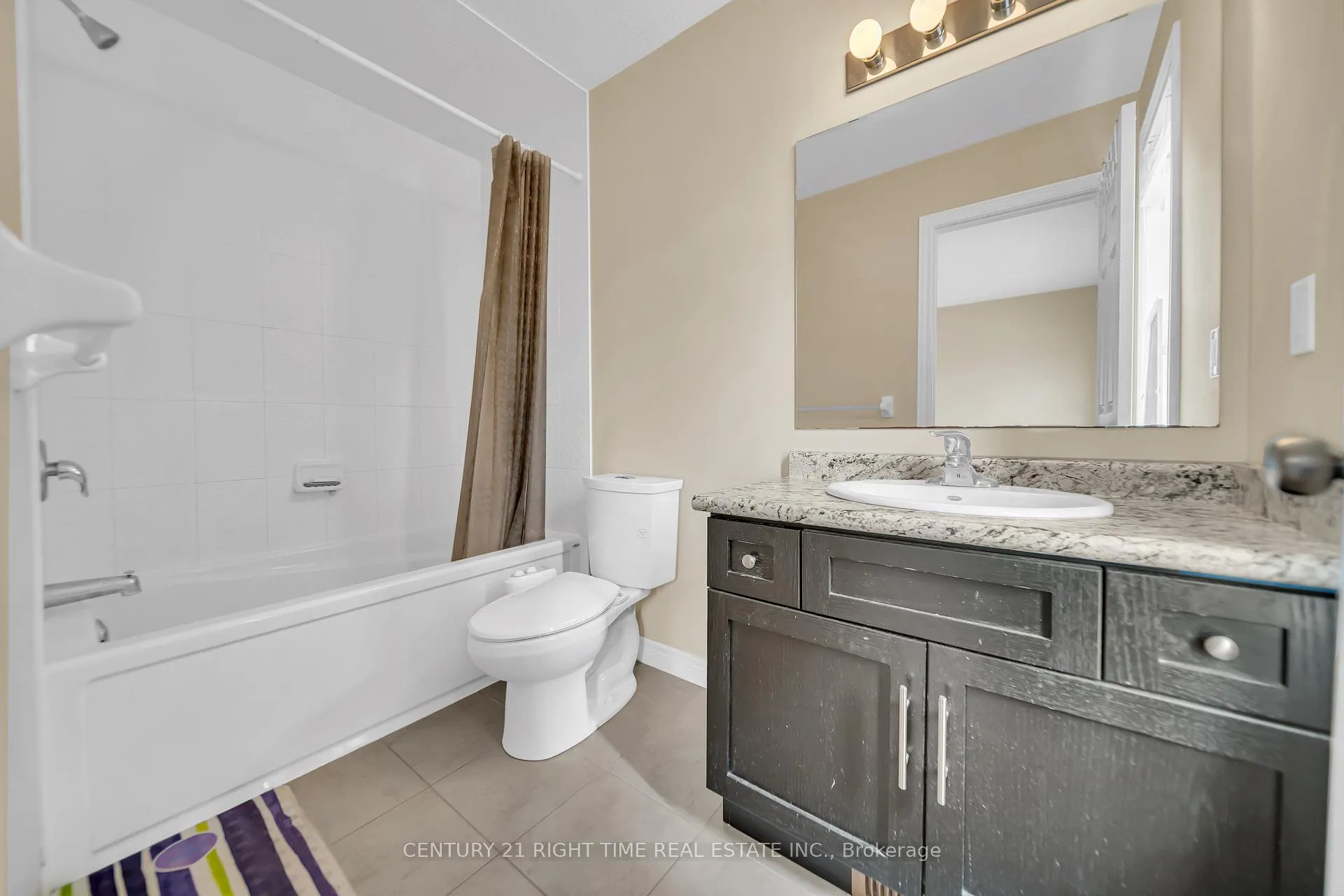Photo 22 of Unit G2, 70 Willowrun Drive, Kitchener, Idlewood/Lackner Woods — HOMEH