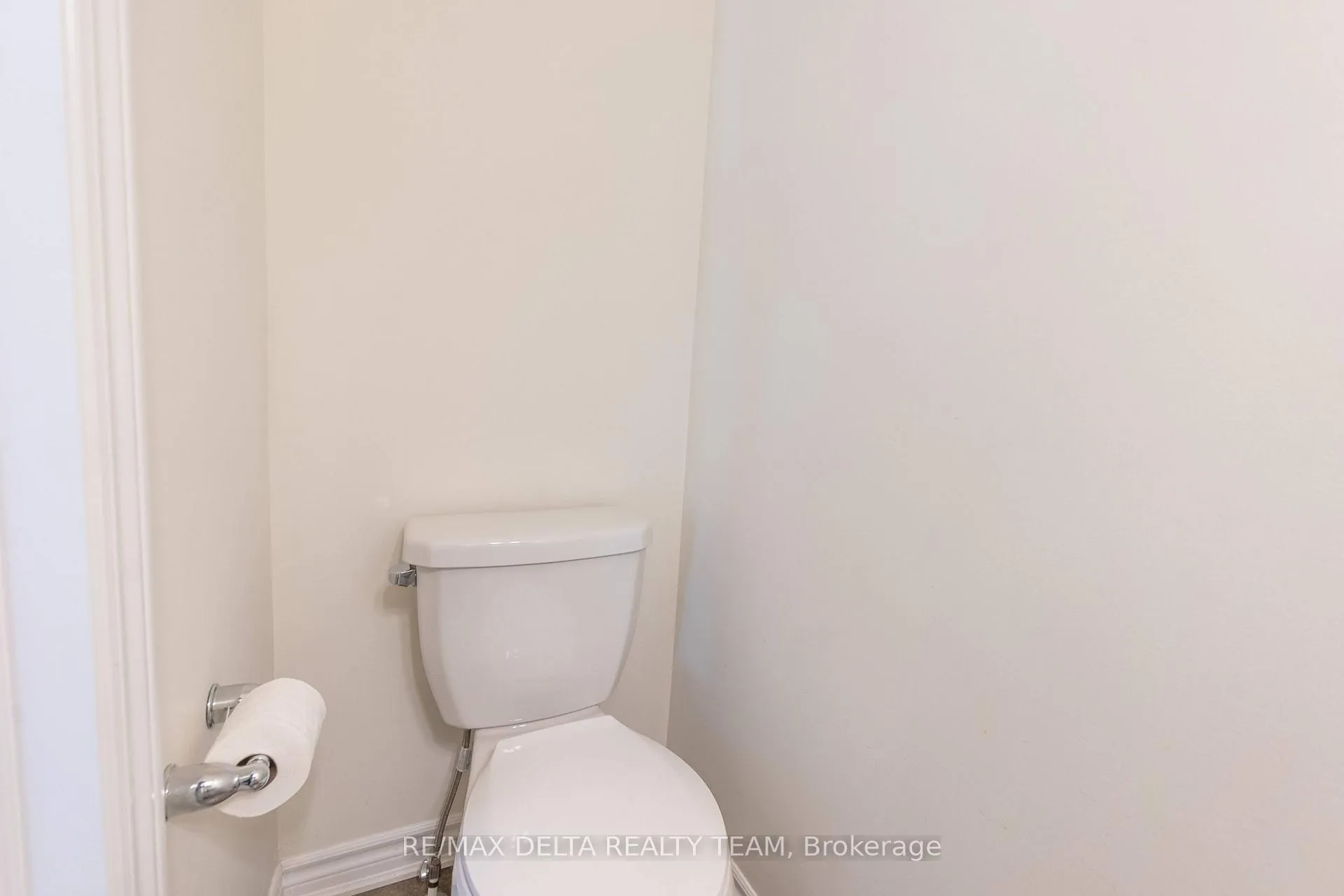 Photo 16 of 203 Flowing Creek Circle, Ottawa, Kanata - Emerald Meadows/Trailwest — HOMEH