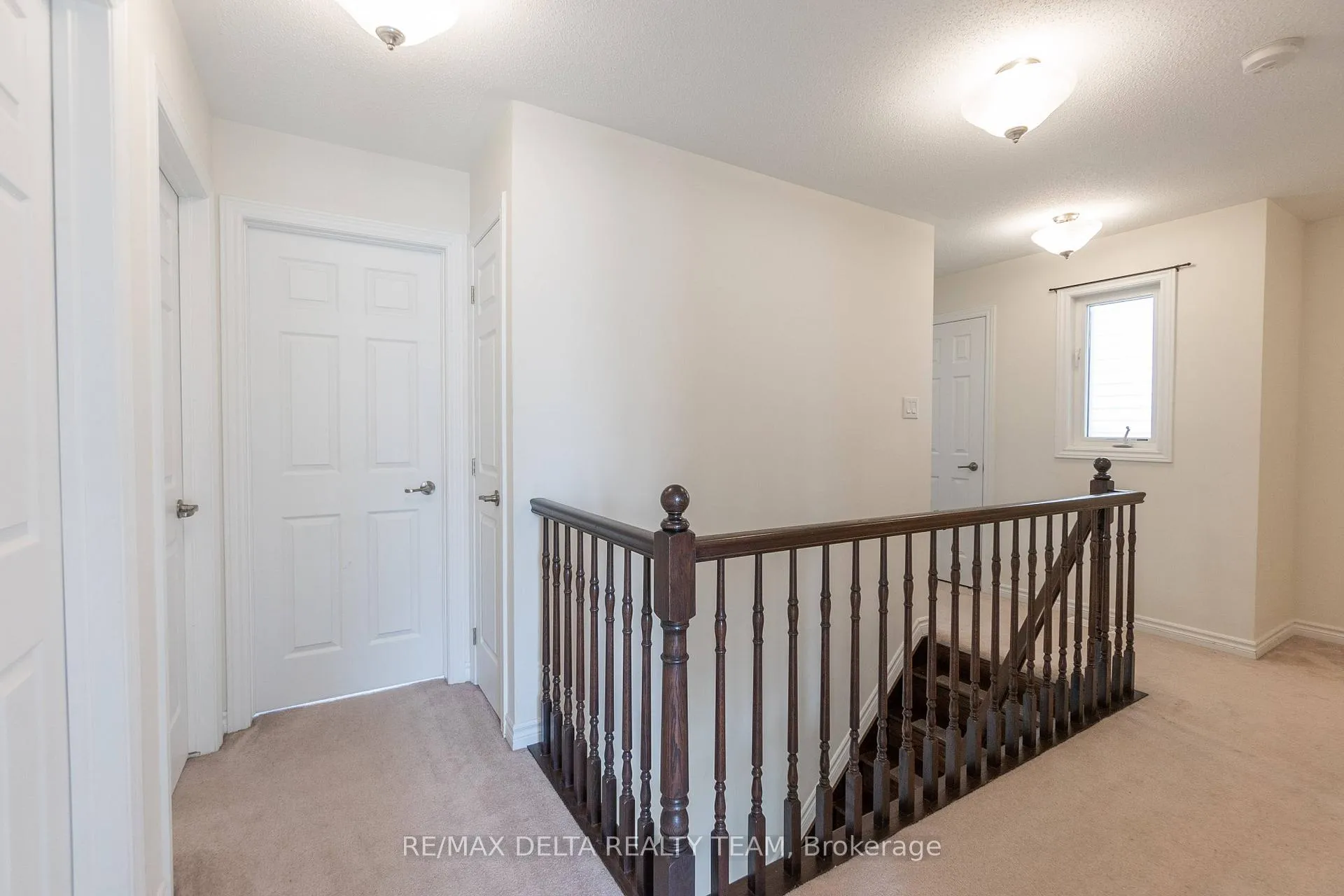 Photo 26 of 203 Flowing Creek Circle, Ottawa, Kanata - Emerald Meadows/Trailwest — HOMEH