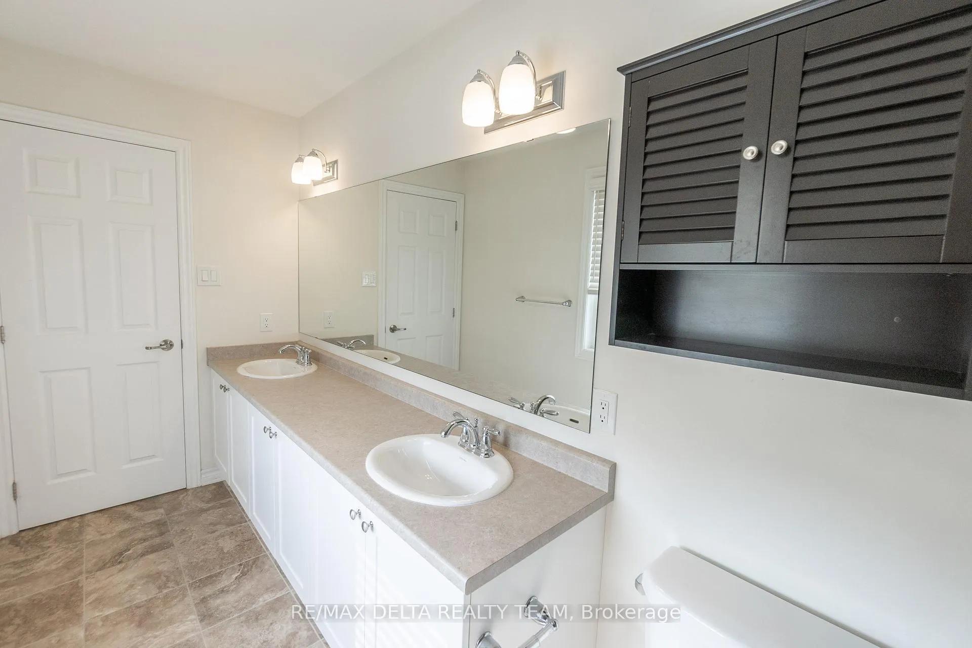 Photo 28 of 203 Flowing Creek Circle, Ottawa, Kanata - Emerald Meadows/Trailwest — HOMEH