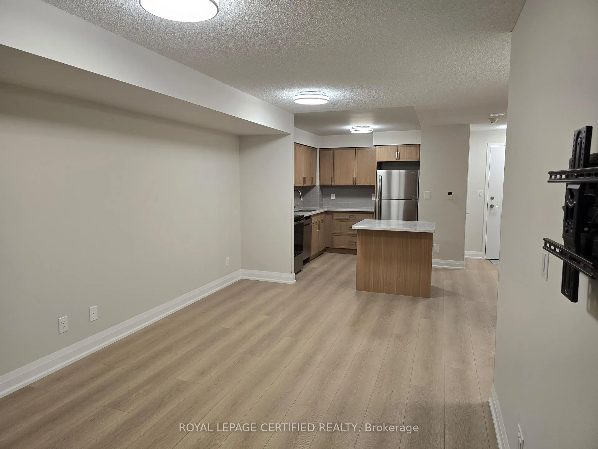 Front of Unit 2103, 3880 Duke Of York Boulevard