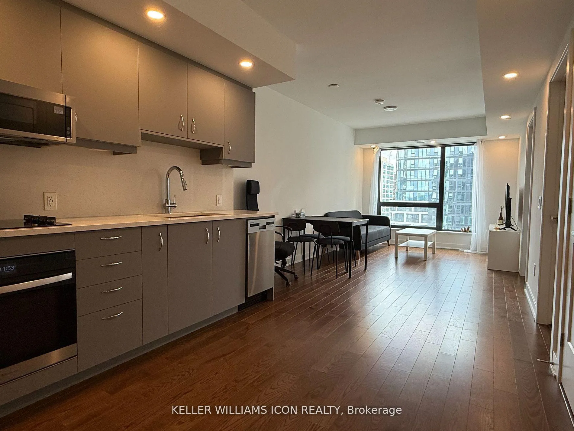 Photo 4 of Unit 2210, 340 Queen Street, Ottawa, Ottawa Centre — HOMEH
