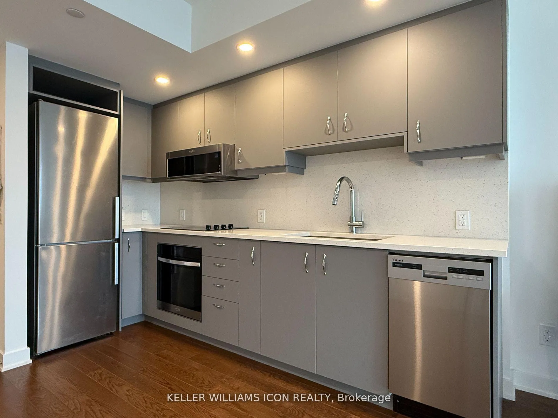 Photo 5 of Unit 2210, 340 Queen Street, Ottawa, Ottawa Centre — HOMEH