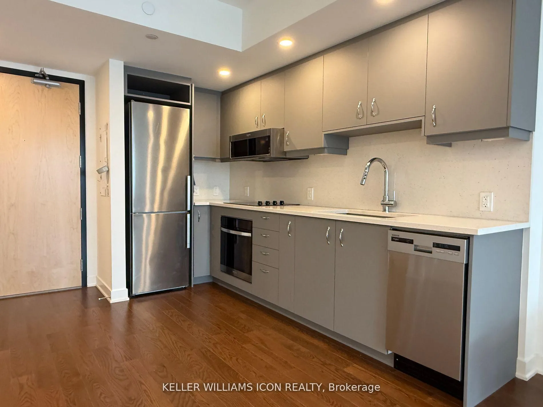 Photo 8 of Unit 2210, 340 Queen Street, Ottawa, Ottawa Centre — HOMEH
