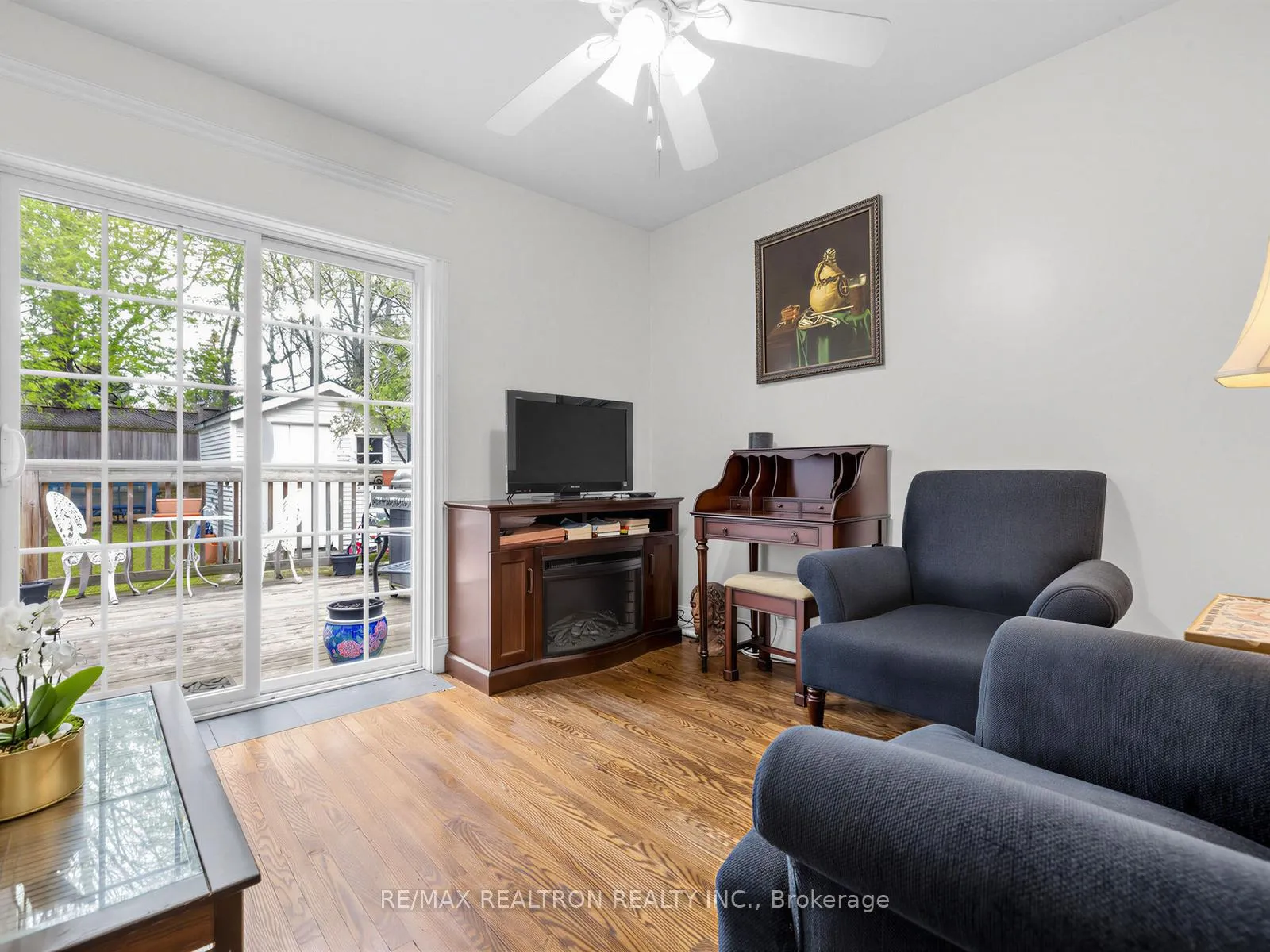 Photo 11 of 12 New Haven Drive, Toronto, Forest Hill North — HOMEH