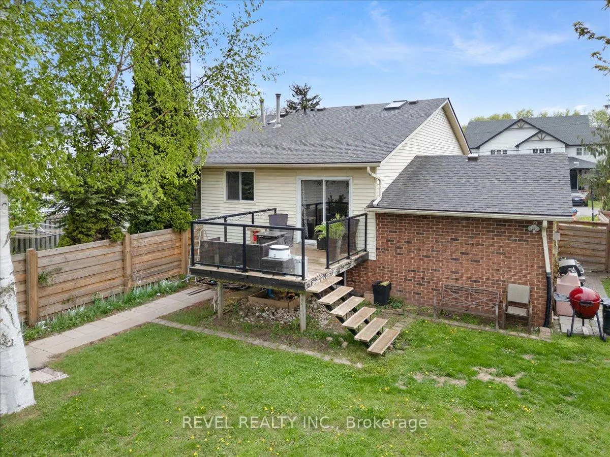 Photo 29 of 3958 23rd Street, Grimsby, Grimsby Escarpment — HOMEH