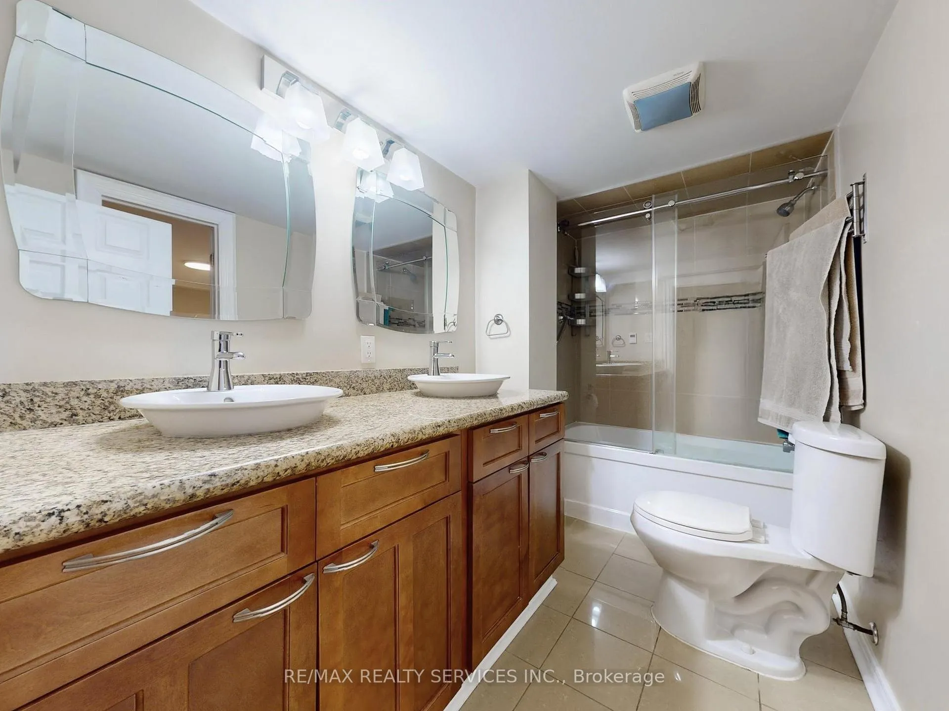 Photo 9 of 55 Northampton Street, Brampton, Westgate — HOMEH