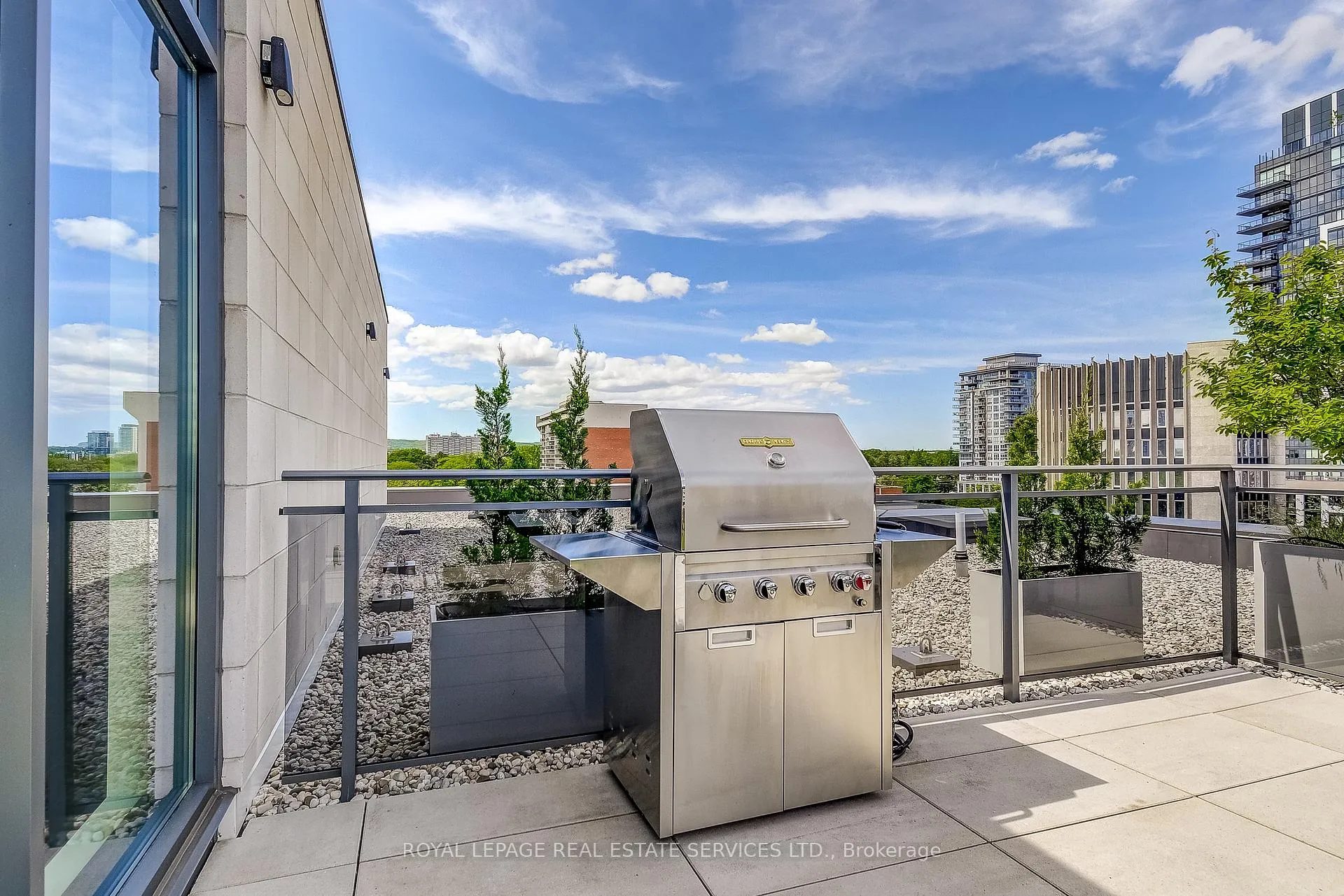Photo 33 of Unit 404, 1441 Elgin Street, Burlington, Brant — HOMEH