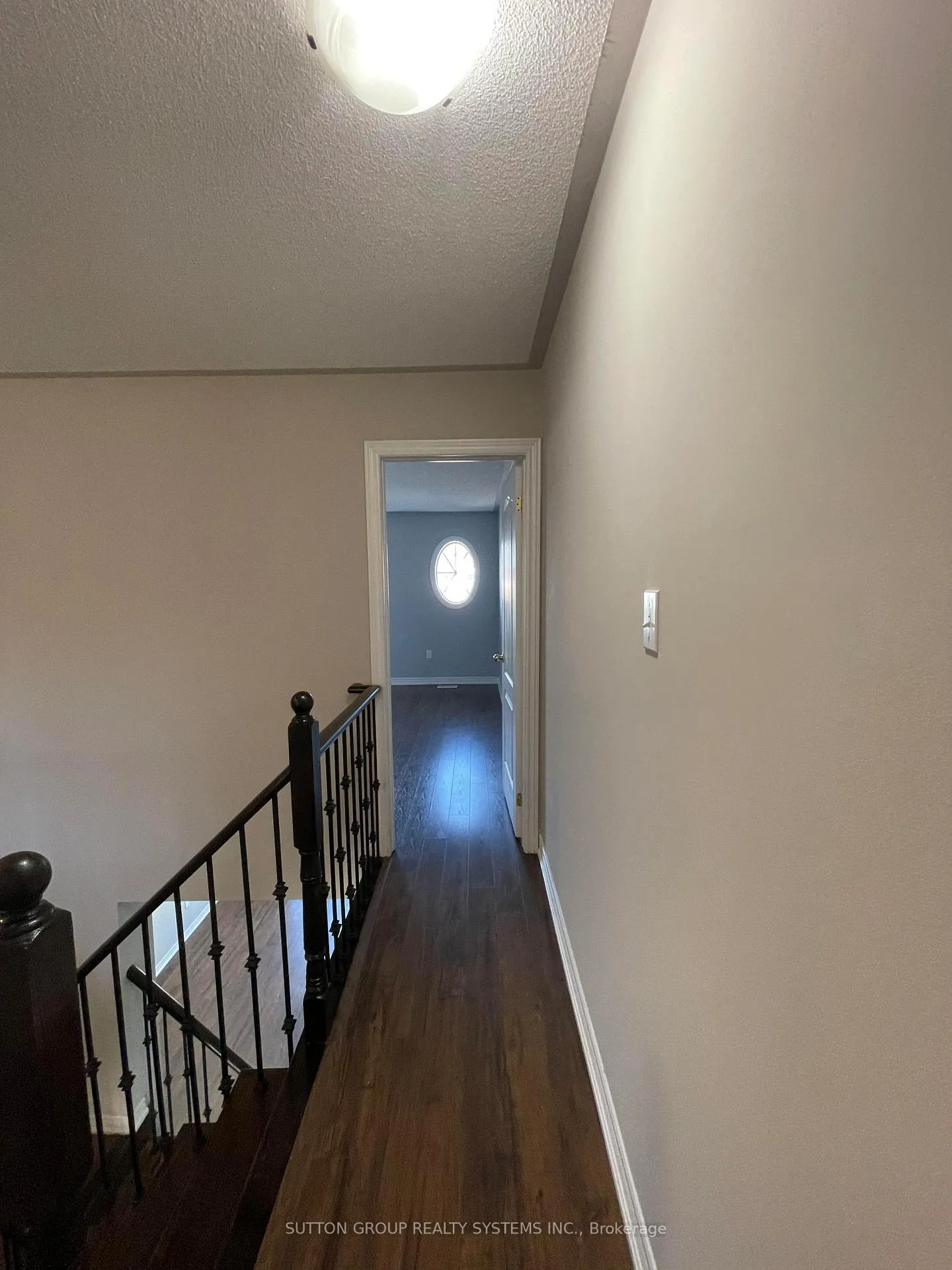 Photo 13 of 6 Raintree Drive, Hamilton, Stoney Creek — HOMEH