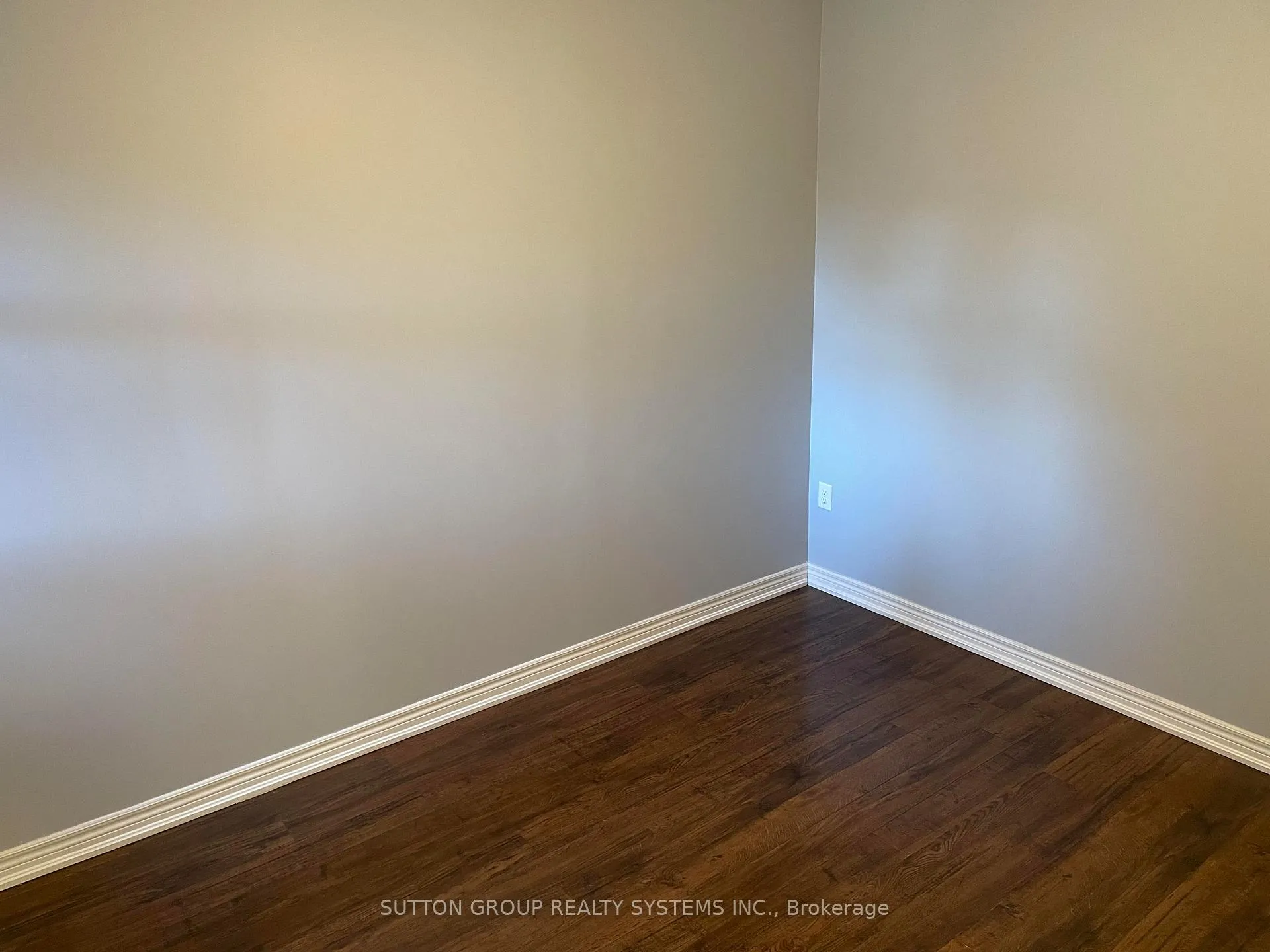 Photo 19 of 6 Raintree Drive, Hamilton, Stoney Creek — HOMEH