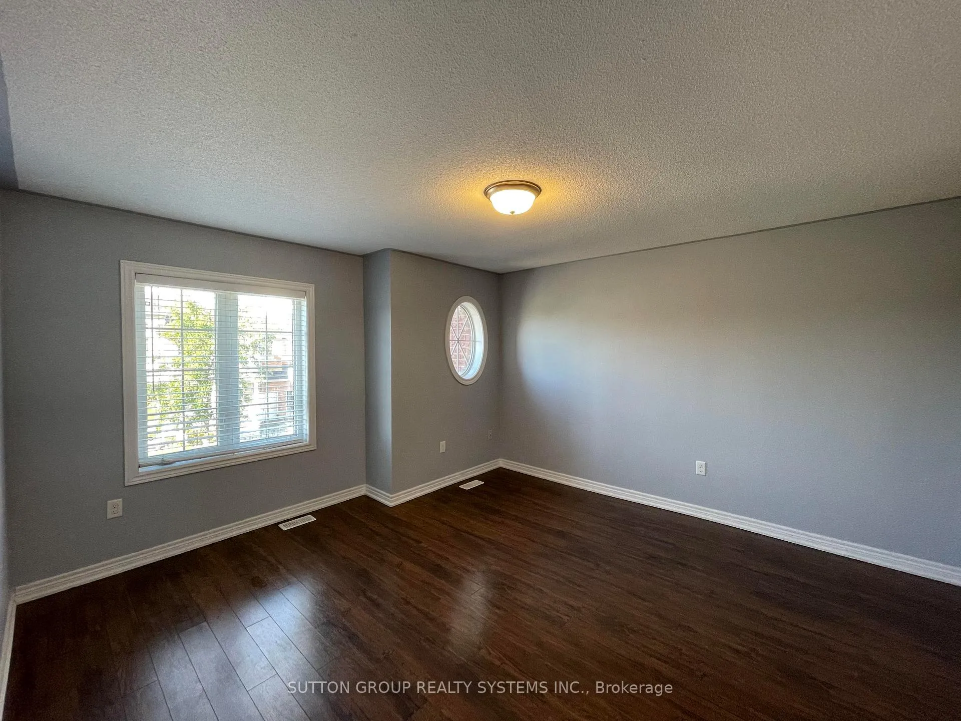 Photo 23 of 6 Raintree Drive, Hamilton, Stoney Creek — HOMEH