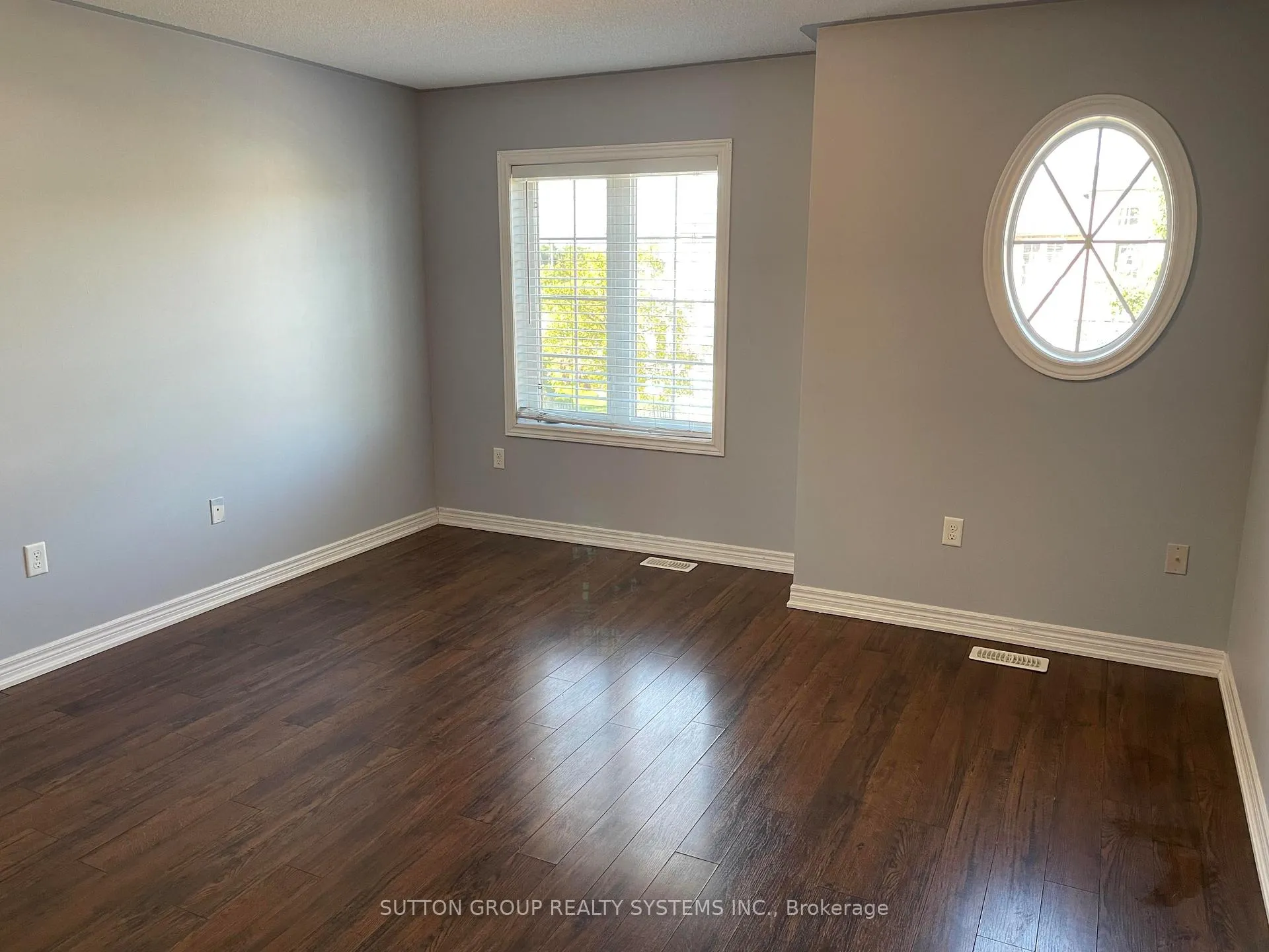 Photo 24 of 6 Raintree Drive, Hamilton, Stoney Creek — HOMEH